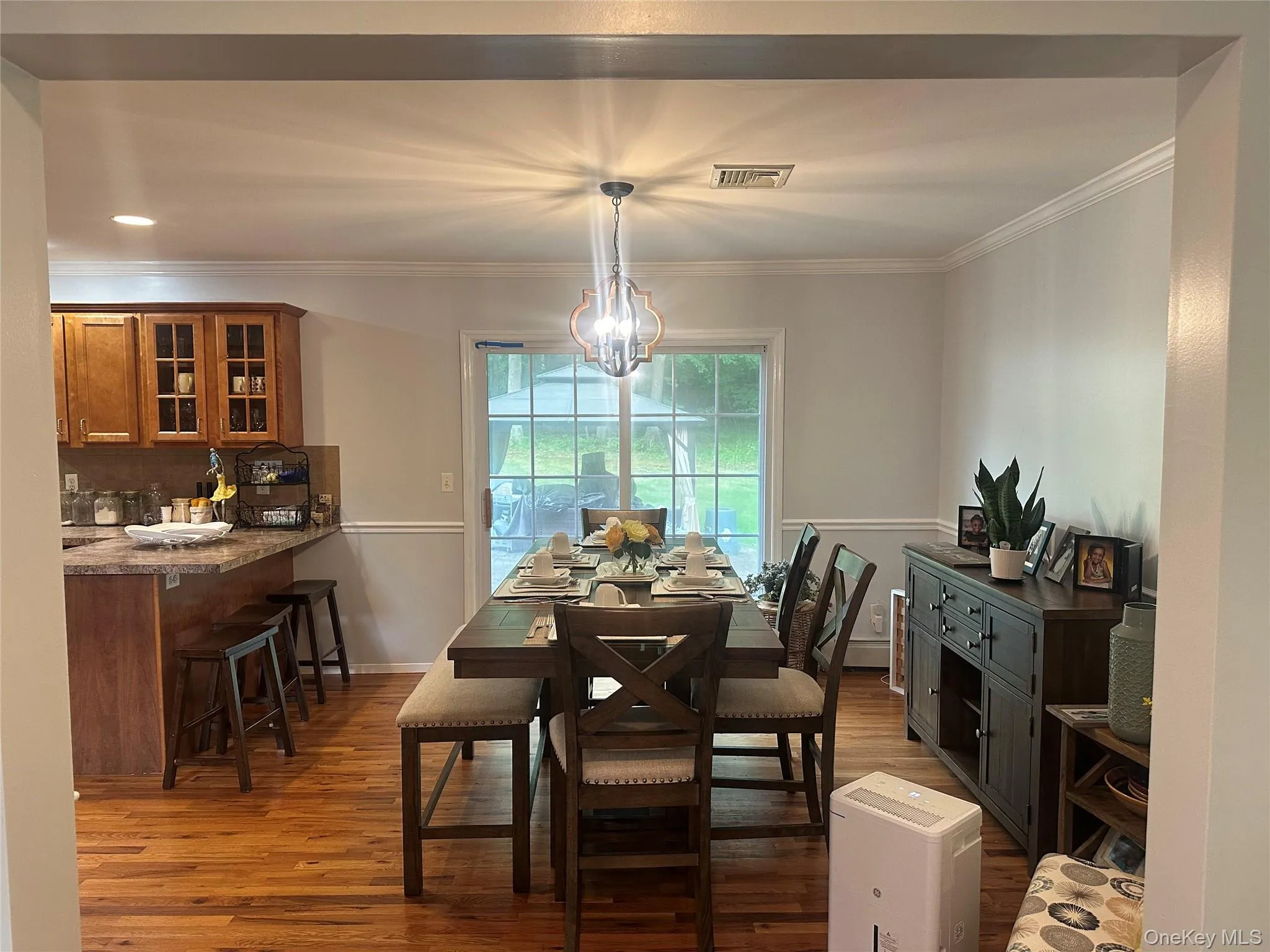 18 Mill Lane, Brookhaven, NY, 5 Bedrooms Bedrooms, 10 Rooms Rooms,4 BathroomsBathrooms,Residential,For Rent,Mill,0,1008779 18 Mill Lane, Brookhaven, NY, 5 Bedrooms Bedrooms, 10 Rooms Rooms,4 BathroomsBathrooms,Residential,For Rent,Mill,0,1008779