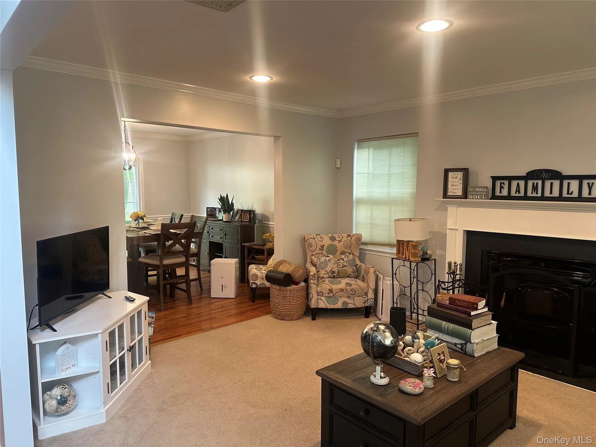 18 Mill Lane, Brookhaven, NY, 5 Bedrooms Bedrooms, 10 Rooms Rooms,4 BathroomsBathrooms,Residential,For Rent,Mill,0,1008779 18 Mill Lane, Brookhaven, NY, 5 Bedrooms Bedrooms, 10 Rooms Rooms,4 BathroomsBathrooms,Residential,For Rent,Mill,0,1008779