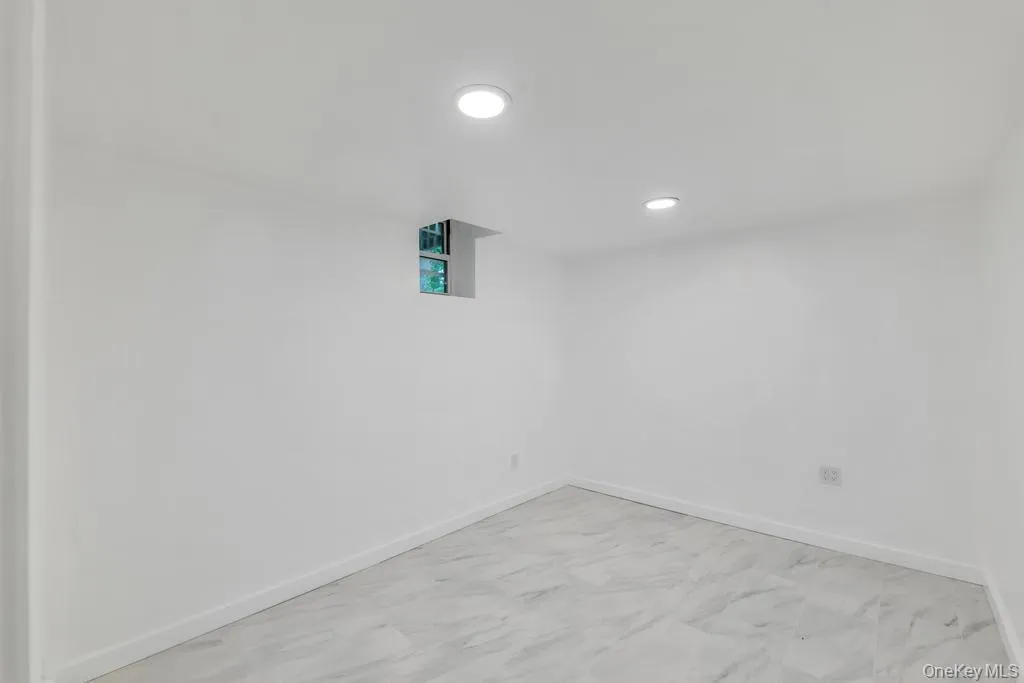 42 Stratford Road, Scarsdale, NY, 3 Bedrooms Bedrooms, 8 Rooms Rooms,2 BathroomsBathrooms,Residential,For Rent,Stratford,0,1008783 42 Stratford Road, Scarsdale, NY, 3 Bedrooms Bedrooms, 8 Rooms Rooms,2 BathroomsBathrooms,Residential,For Rent,Stratford,0,1008783