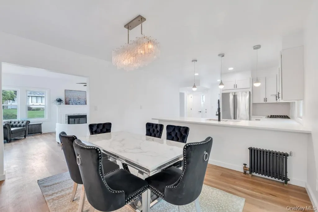 42 Stratford Road, Scarsdale, NY, 3 Bedrooms Bedrooms, 8 Rooms Rooms,2 BathroomsBathrooms,Residential,For Rent,Stratford,0,1008783 42 Stratford Road, Scarsdale, NY, 3 Bedrooms Bedrooms, 8 Rooms Rooms,2 BathroomsBathrooms,Residential,For Rent,Stratford,0,1008783