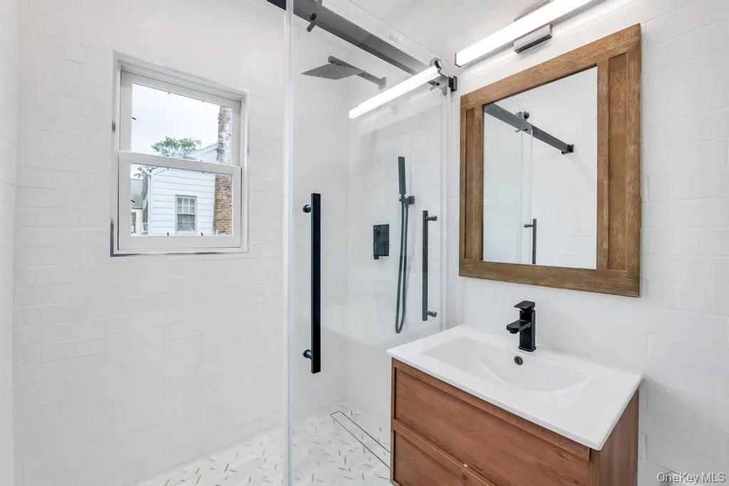 42 Stratford Road, Scarsdale, NY, 3 Bedrooms Bedrooms, 8 Rooms Rooms,2 BathroomsBathrooms,Residential,For Rent,Stratford,0,1008783 42 Stratford Road, Scarsdale, NY, 3 Bedrooms Bedrooms, 8 Rooms Rooms,2 BathroomsBathrooms,Residential,For Rent,Stratford,0,1008783