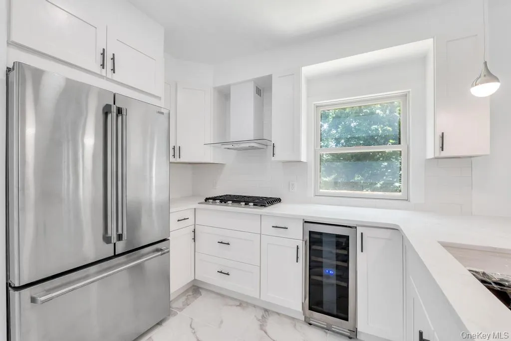 42 Stratford Road, Scarsdale, NY, 3 Bedrooms Bedrooms, 8 Rooms Rooms,2 BathroomsBathrooms,Residential,For Rent,Stratford,0,1008783 42 Stratford Road, Scarsdale, NY, 3 Bedrooms Bedrooms, 8 Rooms Rooms,2 BathroomsBathrooms,Residential,For Rent,Stratford,0,1008783