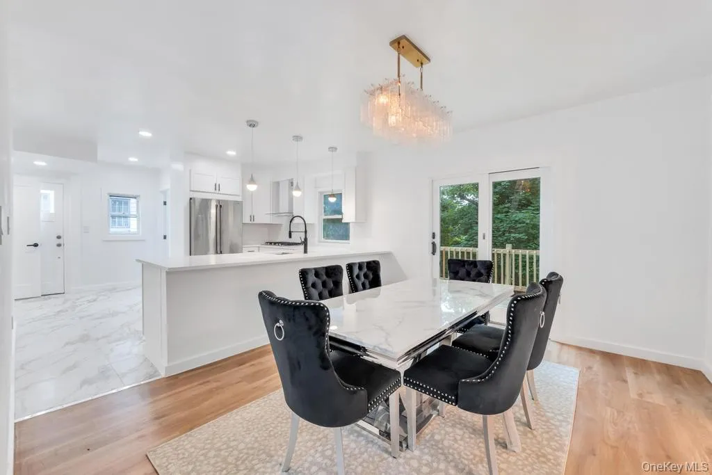 42 Stratford Road, Scarsdale, NY, 3 Bedrooms Bedrooms, 8 Rooms Rooms,2 BathroomsBathrooms,Residential,For Rent,Stratford,0,1008783 42 Stratford Road, Scarsdale, NY, 3 Bedrooms Bedrooms, 8 Rooms Rooms,2 BathroomsBathrooms,Residential,For Rent,Stratford,0,1008783
