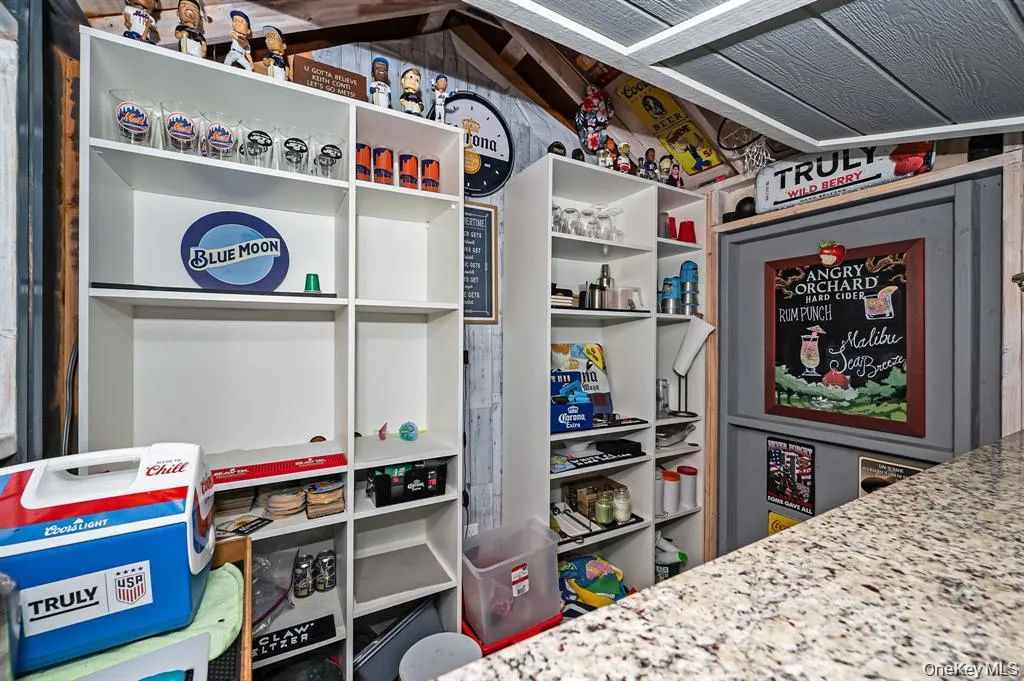 300 Private Road, Southold, NY, 4 Bedrooms Bedrooms, 10 Rooms Rooms,2 BathroomsBathrooms,Residential,For Rent,Private,0,1008786 300 Private Road, Southold, NY, 4 Bedrooms Bedrooms, 10 Rooms Rooms,2 BathroomsBathrooms,Residential,For Rent,Private,0,1008786