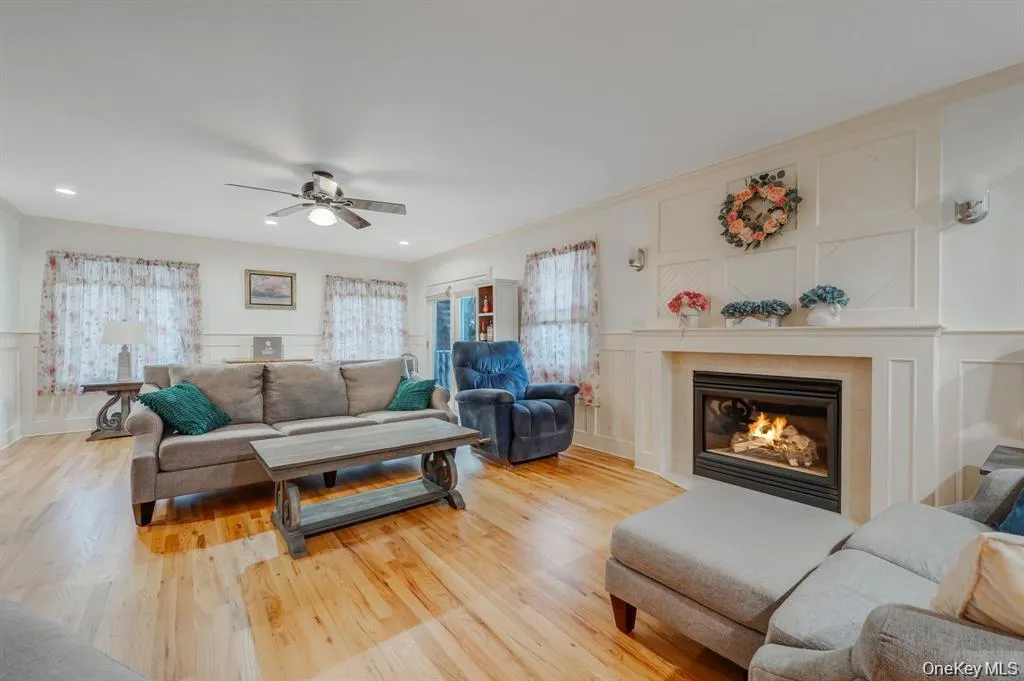 300 Private Road, Southold, NY, 4 Bedrooms Bedrooms, 10 Rooms Rooms,2 BathroomsBathrooms,Residential,For Rent,Private,0,1008786 300 Private Road, Southold, NY, 4 Bedrooms Bedrooms, 10 Rooms Rooms,2 BathroomsBathrooms,Residential,For Rent,Private,0,1008786