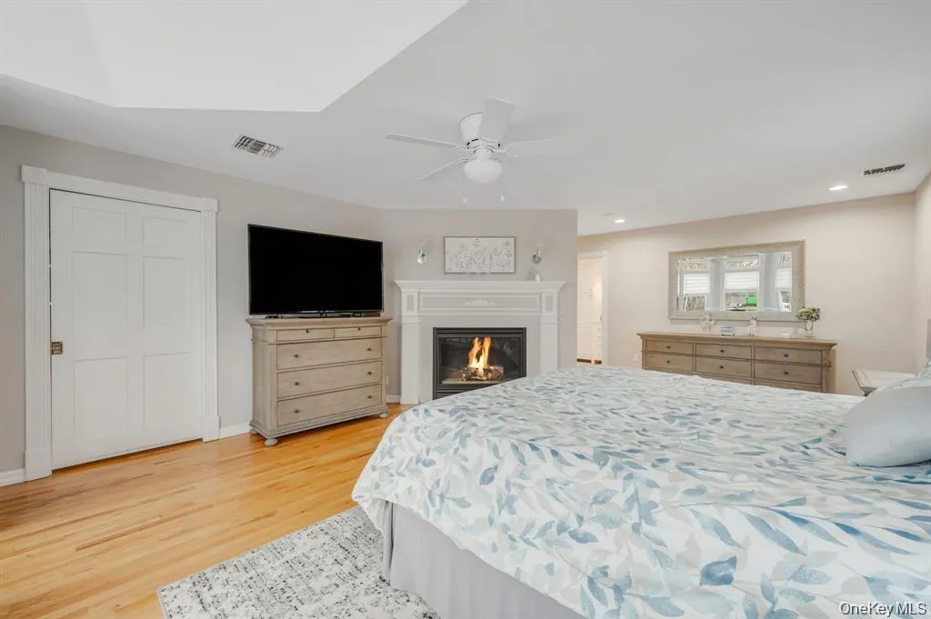 300 Private Road, Southold, NY, 4 Bedrooms Bedrooms, 10 Rooms Rooms,2 BathroomsBathrooms,Residential,For Rent,Private,0,1008786 300 Private Road, Southold, NY, 4 Bedrooms Bedrooms, 10 Rooms Rooms,2 BathroomsBathrooms,Residential,For Rent,Private,0,1008786