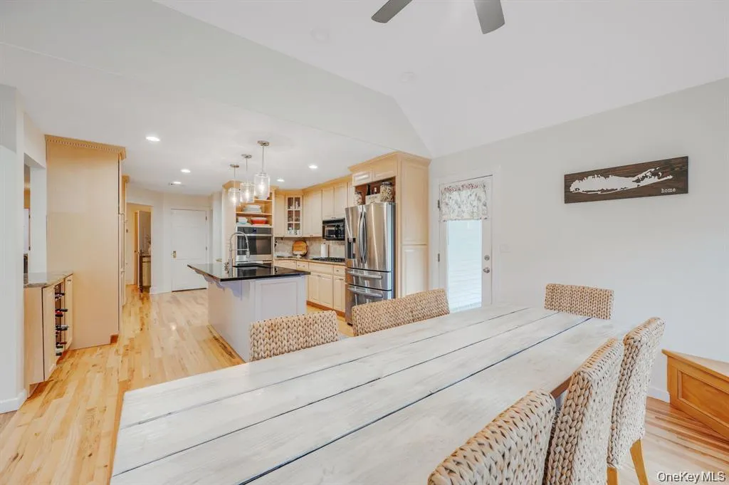 300 Private Road, Southold, NY, 4 Bedrooms Bedrooms, 10 Rooms Rooms,2 BathroomsBathrooms,Residential,For Rent,Private,0,1008786 300 Private Road, Southold, NY, 4 Bedrooms Bedrooms, 10 Rooms Rooms,2 BathroomsBathrooms,Residential,For Rent,Private,0,1008786