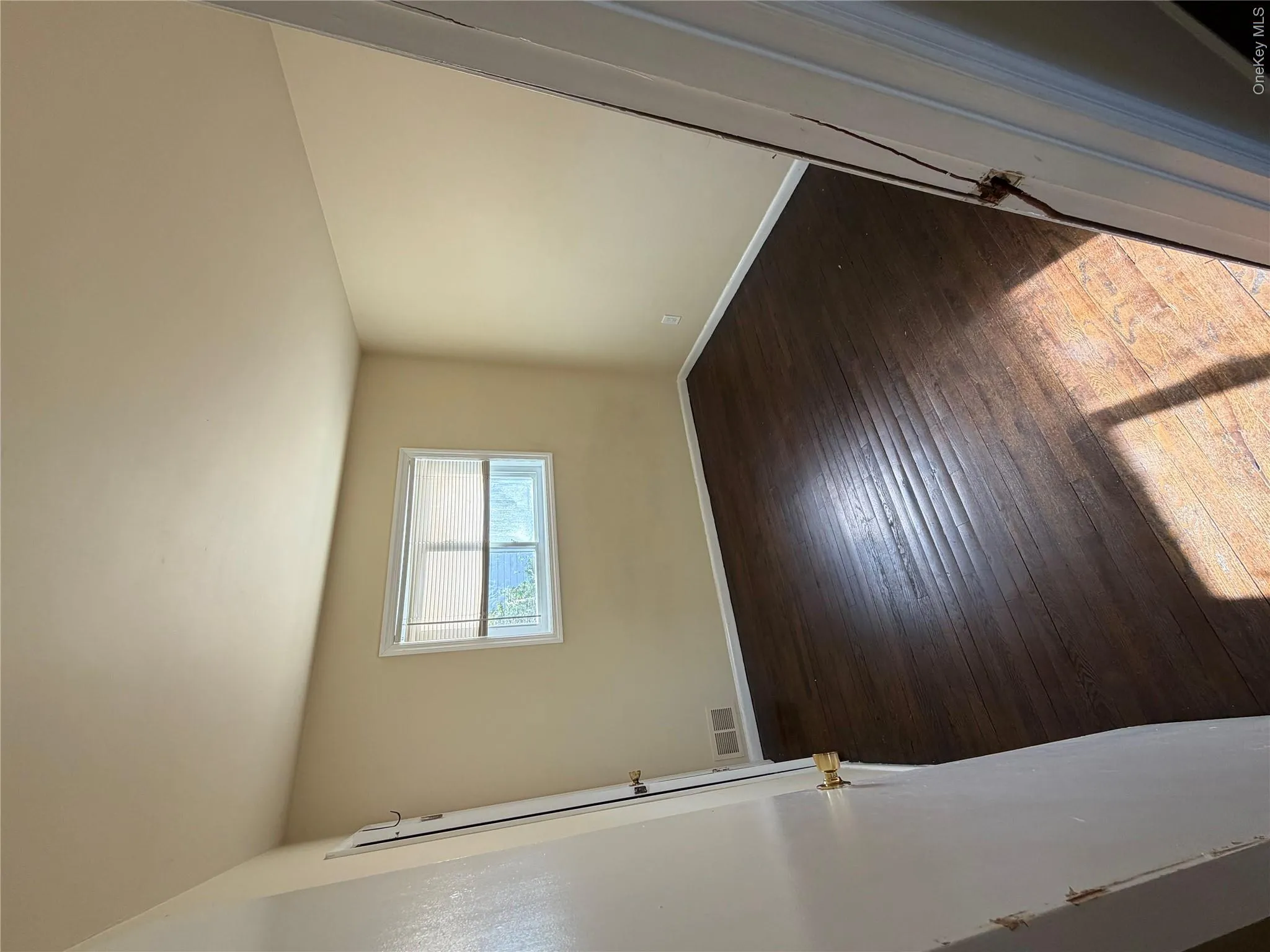 364 Broadway, Brookhaven, NY, 5 Bedrooms Bedrooms, 10 Rooms Rooms,2 BathroomsBathrooms,Residential Lease,For Rent,Broadway,0,1008787 364 Broadway, Brookhaven, NY, 5 Bedrooms Bedrooms, 10 Rooms Rooms,2 BathroomsBathrooms,Residential Lease,For Rent,Broadway,0,1008787