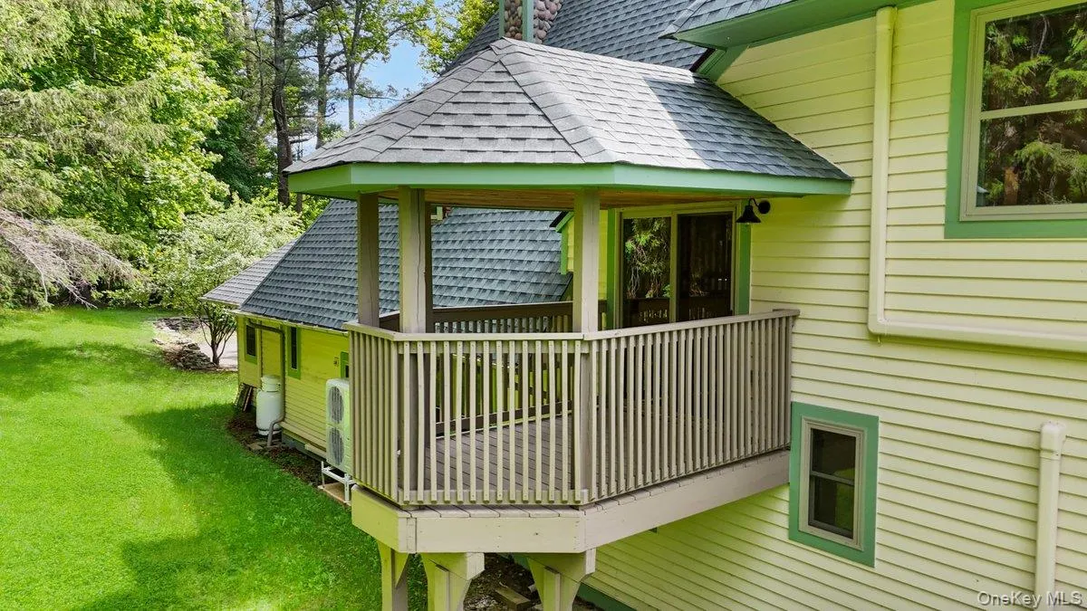 608 High Road, Lumberland, NY, 3 Bedrooms Bedrooms, 9 Rooms Rooms,2 BathroomsBathrooms,Residential,For Rent,High,0,1008788 608 High Road, Lumberland, NY, 3 Bedrooms Bedrooms, 9 Rooms Rooms,2 BathroomsBathrooms,Residential,For Rent,High,0,1008788