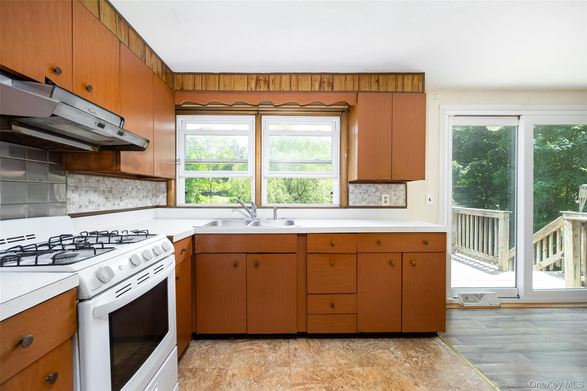 36 Marshall Road, Pleasant Valley, NY, 4 Bedrooms Bedrooms, 8 Rooms Rooms,2 BathroomsBathrooms,Residential,For Rent,Marshall,0,1008796 36 Marshall Road, Pleasant Valley, NY, 4 Bedrooms Bedrooms, 8 Rooms Rooms,2 BathroomsBathrooms,Residential,For Rent,Marshall,0,1008796