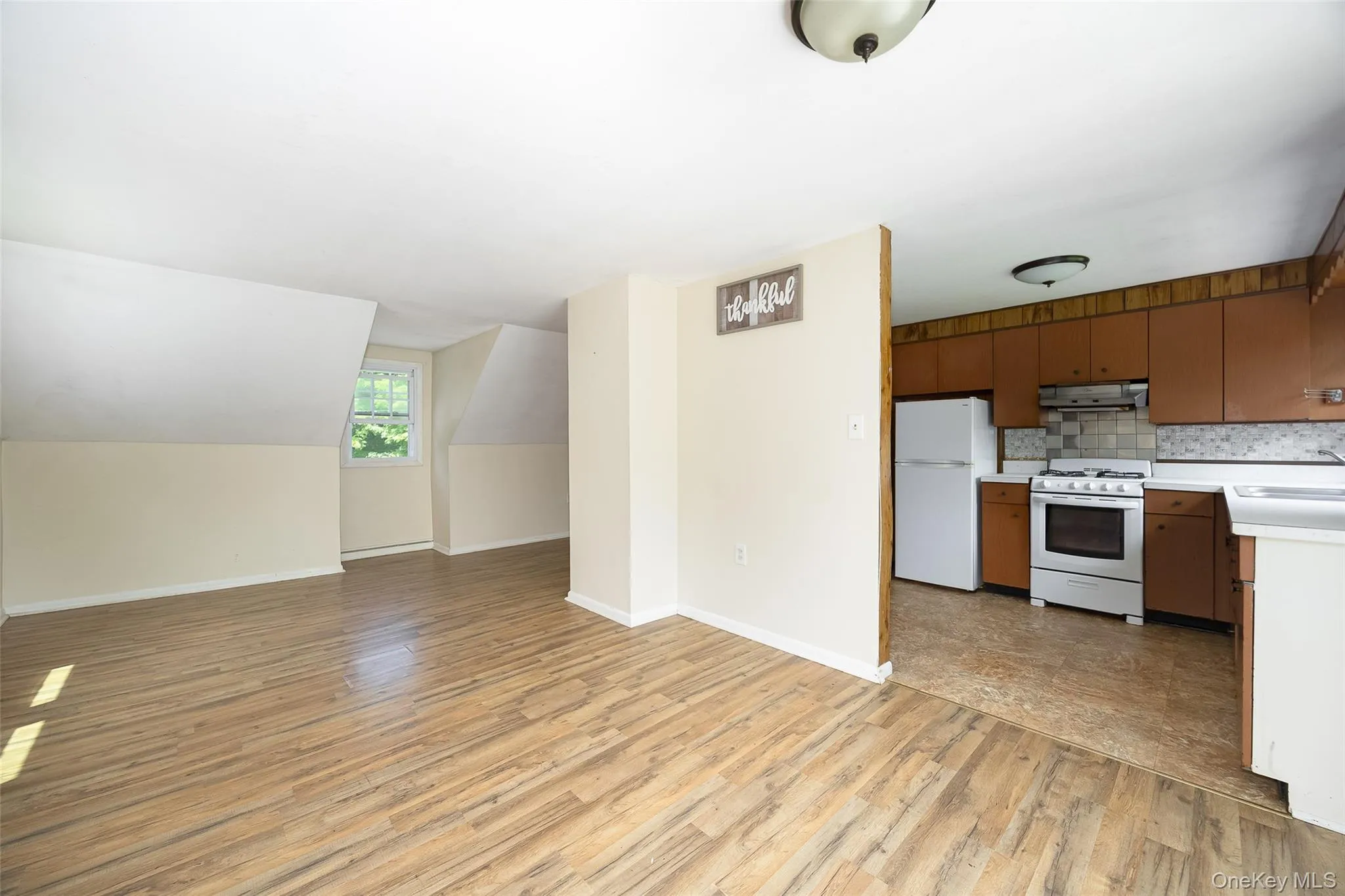 36 Marshall Road, Pleasant Valley, NY, 4 Bedrooms Bedrooms, 8 Rooms Rooms,2 BathroomsBathrooms,Residential,For Rent,Marshall,0,1008796 36 Marshall Road, Pleasant Valley, NY, 4 Bedrooms Bedrooms, 8 Rooms Rooms,2 BathroomsBathrooms,Residential,For Rent,Marshall,0,1008796