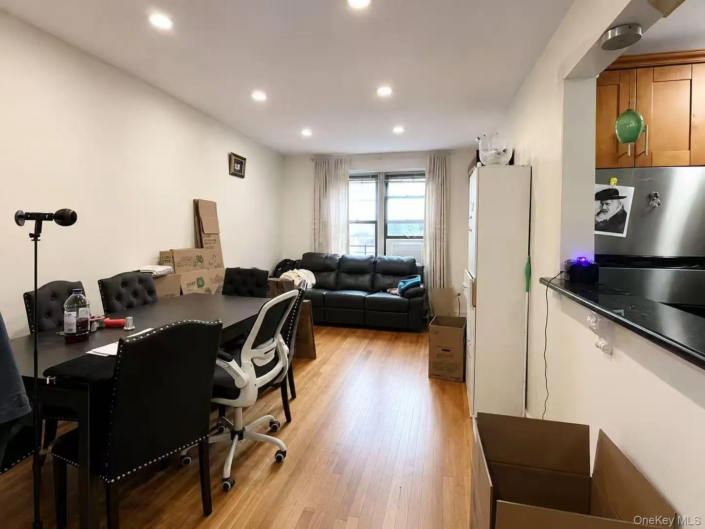 150-29 72nd Road, New York, NY, 2 Bedrooms Bedrooms, 4 Rooms Rooms,1 BathroomBathrooms,Residential,For Rent,72nd,0,1008797 150-29 72nd Road, New York, NY, 2 Bedrooms Bedrooms, 4 Rooms Rooms,1 BathroomBathrooms,Residential,For Rent,72nd,0,1008797