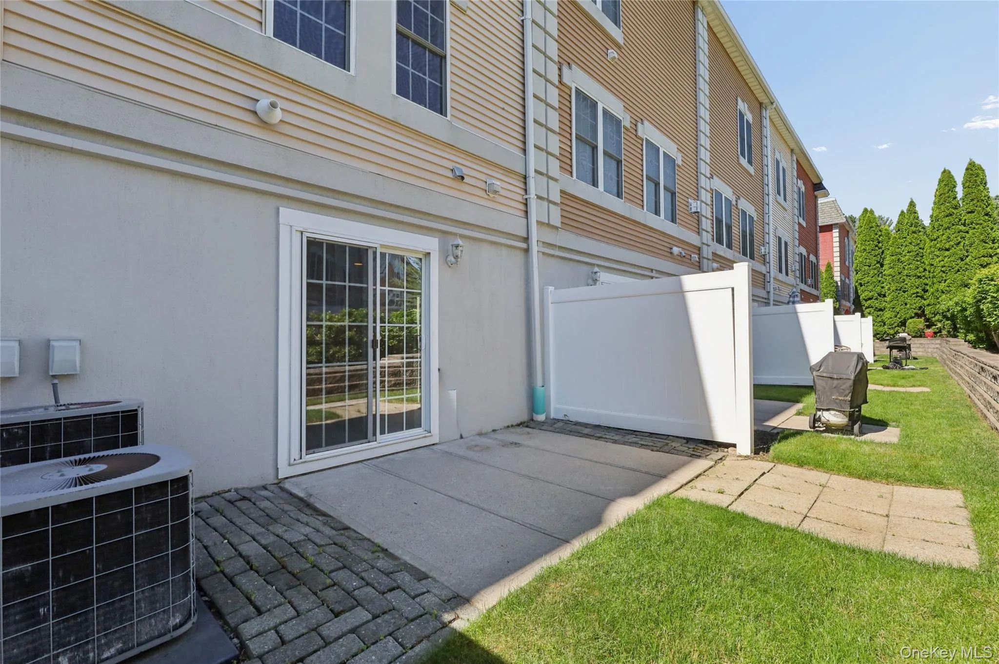 103 Alexander Court, Clarkstown, NY, 2 Bedrooms Bedrooms, 6 Rooms Rooms,2 BathroomsBathrooms,Residential,For Rent,Alexander,0,1008798 103 Alexander Court, Clarkstown, NY, 2 Bedrooms Bedrooms, 6 Rooms Rooms,2 BathroomsBathrooms,Residential,For Rent,Alexander,0,1008798