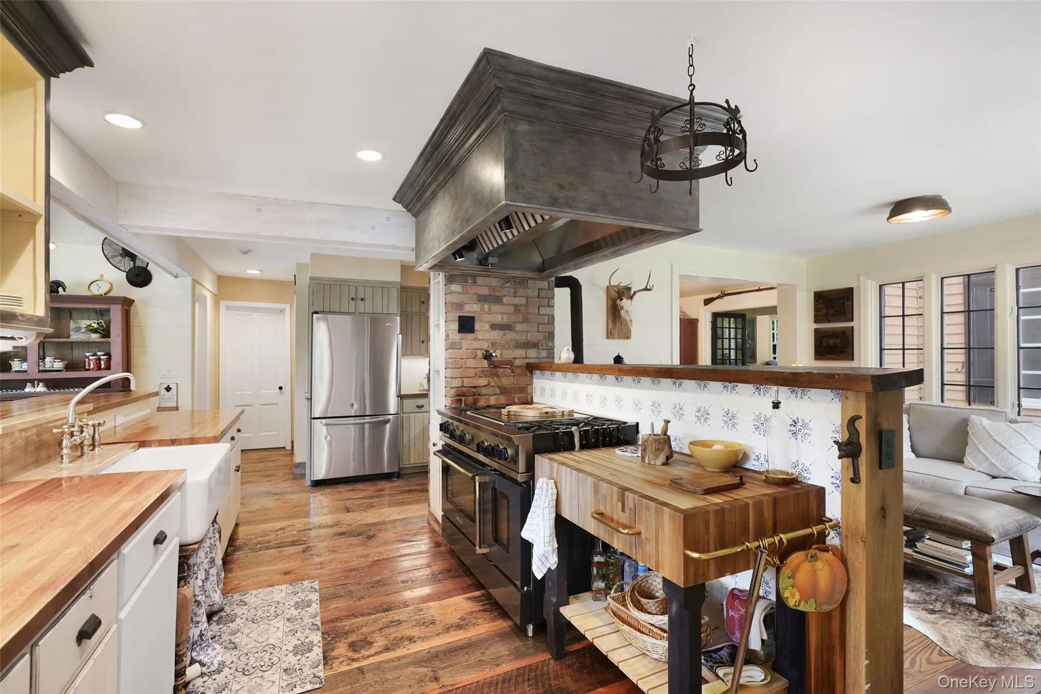 161 Ridgefield Avenue, Lewisboro, NY, 6 Bedrooms Bedrooms, 12 Rooms Rooms,3 BathroomsBathrooms,Residential,For Rent,Ridgefield,0,1008806 161 Ridgefield Avenue, Lewisboro, NY, 6 Bedrooms Bedrooms, 12 Rooms Rooms,3 BathroomsBathrooms,Residential,For Rent,Ridgefield,0,1008806