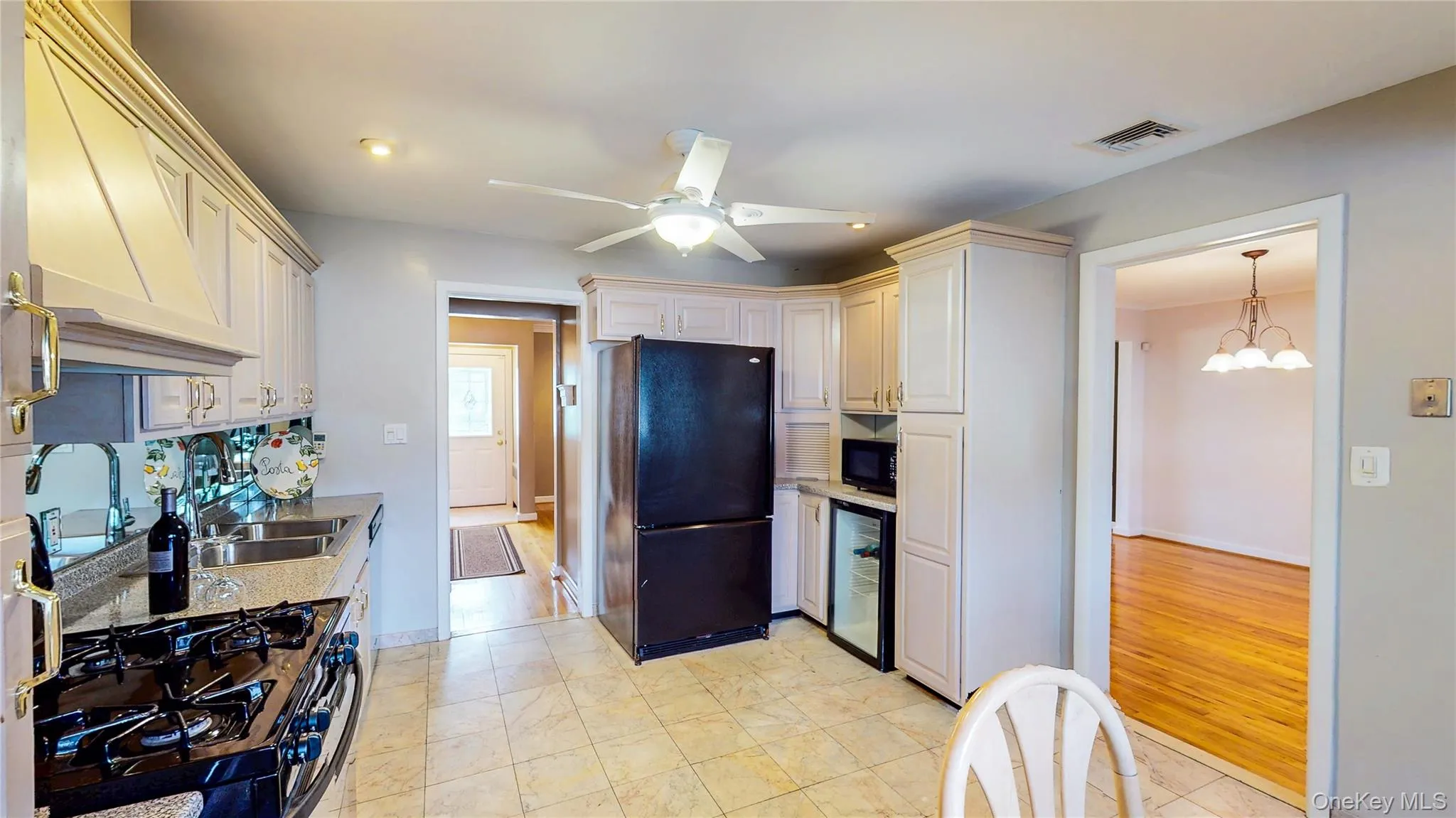 41 Westbrook Lane, Hempstead, NY, 4 Bedrooms Bedrooms, 9 Rooms Rooms,4 BathroomsBathrooms,Residential,For Rent,Westbrook,0,1008816 41 Westbrook Lane, Hempstead, NY, 4 Bedrooms Bedrooms, 9 Rooms Rooms,4 BathroomsBathrooms,Residential,For Rent,Westbrook,0,1008816