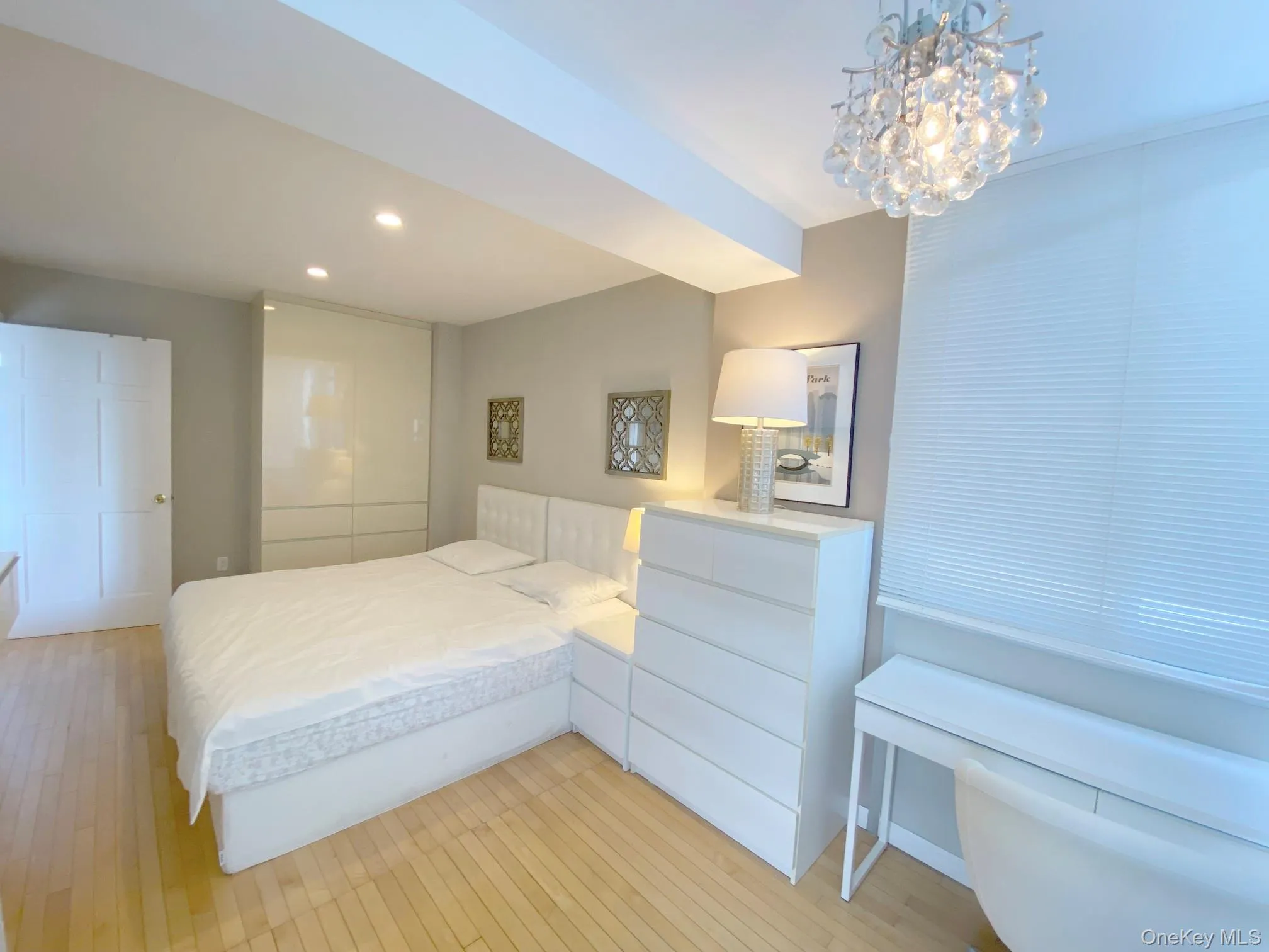 143-26 41st Avenue, New York, NY, 1 Bedroom Bedrooms, 4 Rooms Rooms,1 BathroomBathrooms,Residential,For Rent,41st,0,1008820 143-26 41st Avenue, New York, NY, 1 Bedroom Bedrooms, 4 Rooms Rooms,1 BathroomBathrooms,Residential,For Rent,41st,0,1008820