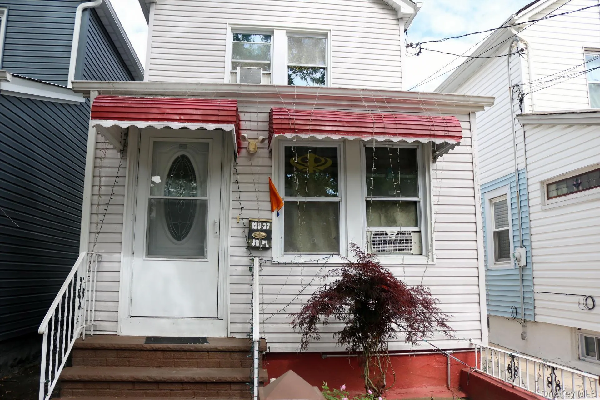 12927 135th Place, New York, NY, 3 Bedrooms Bedrooms, 5 Rooms Rooms,3 BathroomsBathrooms,Residential,For Rent,135th,0,1008823 12927 135th Place, New York, NY, 3 Bedrooms Bedrooms, 5 Rooms Rooms,3 BathroomsBathrooms,Residential,For Rent,135th,0,1008823