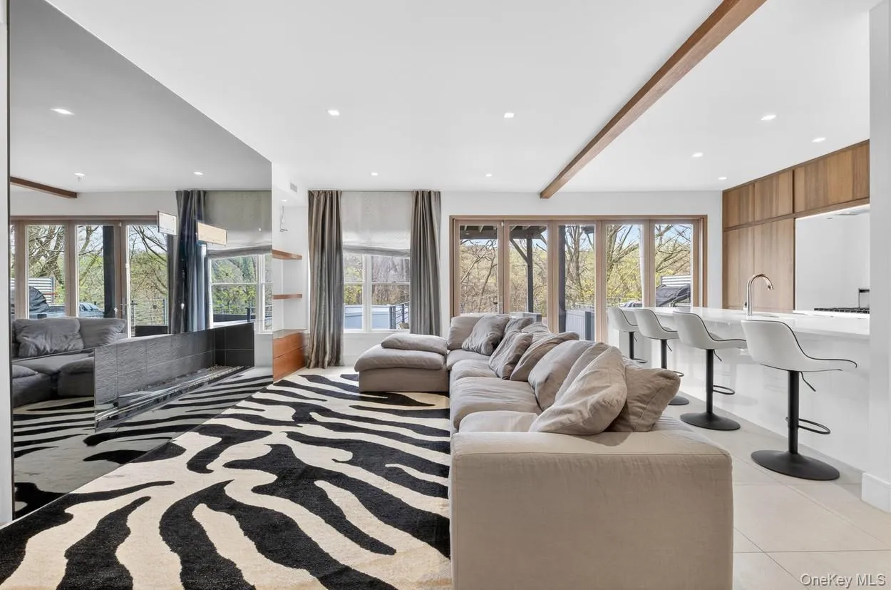 7112 242nd Street, New York, NY, 4 Bedrooms Bedrooms, 12 Rooms Rooms,4 BathroomsBathrooms,Residential,For Rent,242nd,0,1008824 7112 242nd Street, New York, NY, 4 Bedrooms Bedrooms, 12 Rooms Rooms,4 BathroomsBathrooms,Residential,For Rent,242nd,0,1008824