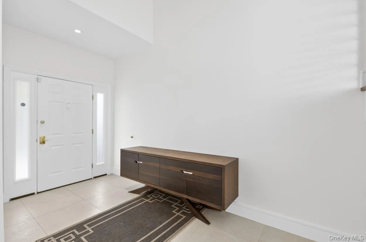 7112 242nd Street, New York, NY, 4 Bedrooms Bedrooms, 12 Rooms Rooms,4 BathroomsBathrooms,Residential,For Rent,242nd,0,1008824 7112 242nd Street, New York, NY, 4 Bedrooms Bedrooms, 12 Rooms Rooms,4 BathroomsBathrooms,Residential,For Rent,242nd,0,1008824