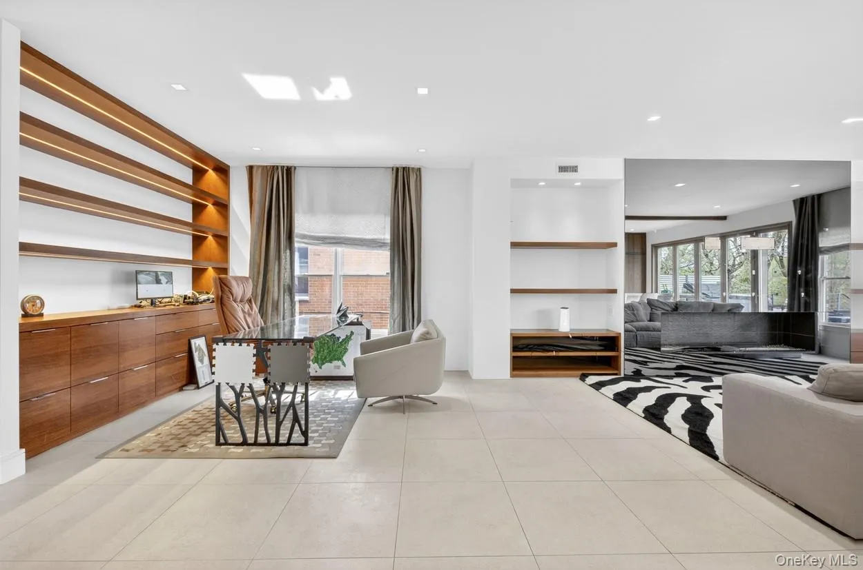 7112 242nd Street, New York, NY, 4 Bedrooms Bedrooms, 12 Rooms Rooms,4 BathroomsBathrooms,Residential,For Rent,242nd,0,1008824 7112 242nd Street, New York, NY, 4 Bedrooms Bedrooms, 12 Rooms Rooms,4 BathroomsBathrooms,Residential,For Rent,242nd,0,1008824
