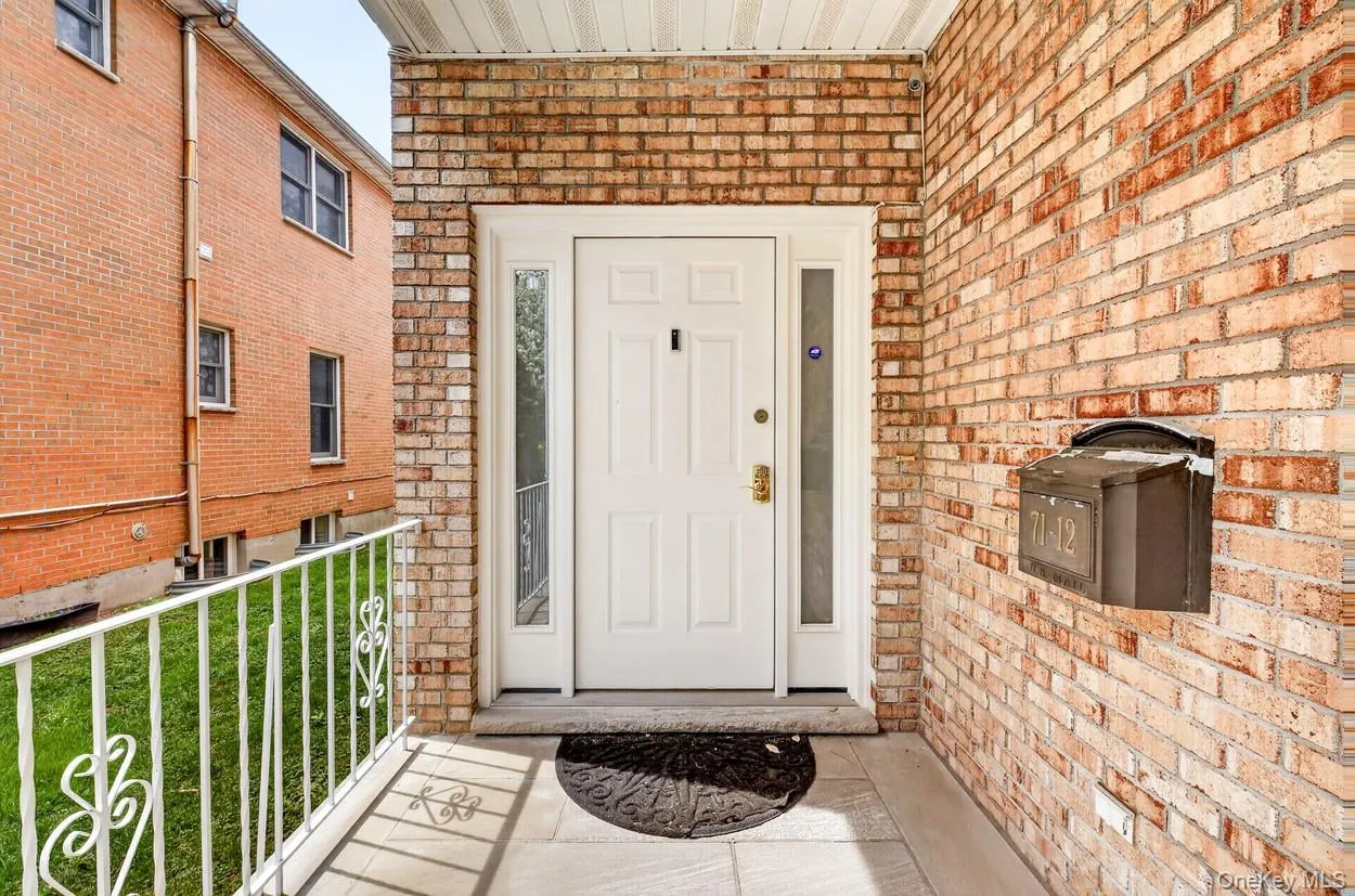 7112 242nd Street, New York, NY, 4 Bedrooms Bedrooms, 12 Rooms Rooms,4 BathroomsBathrooms,Residential,For Rent,242nd,0,1008824 7112 242nd Street, New York, NY, 4 Bedrooms Bedrooms, 12 Rooms Rooms,4 BathroomsBathrooms,Residential,For Rent,242nd,0,1008824