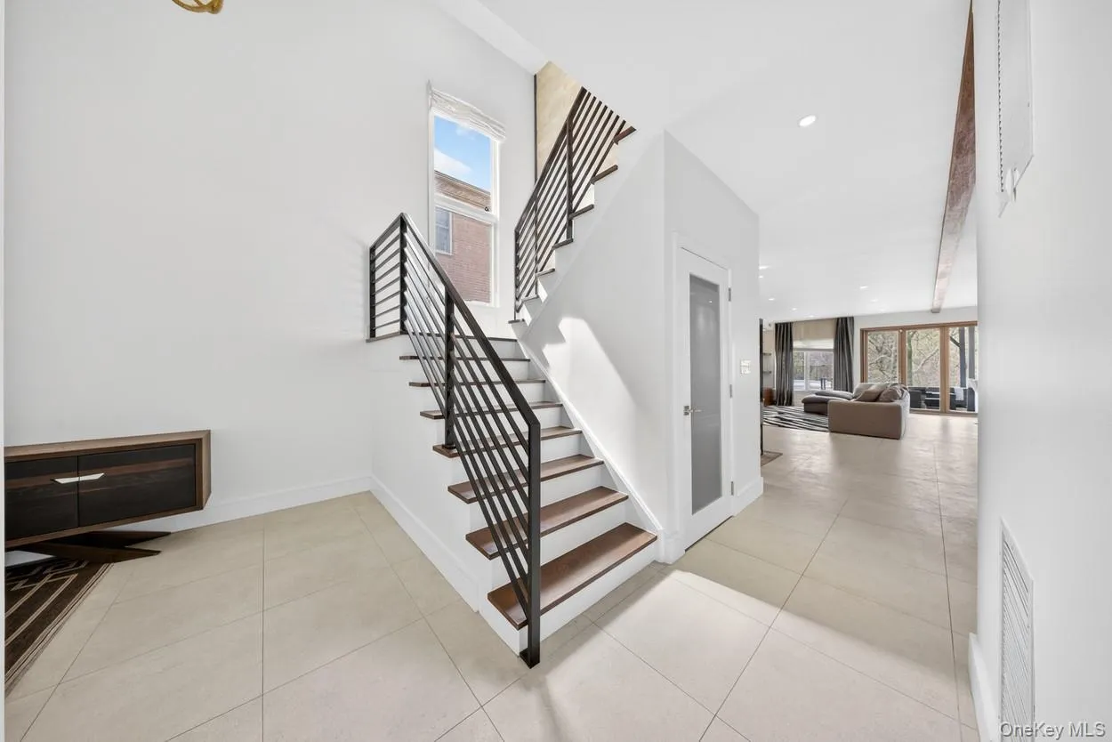 7112 242nd Street, New York, NY, 4 Bedrooms Bedrooms, 12 Rooms Rooms,4 BathroomsBathrooms,Residential,For Rent,242nd,0,1008824 7112 242nd Street, New York, NY, 4 Bedrooms Bedrooms, 12 Rooms Rooms,4 BathroomsBathrooms,Residential,For Rent,242nd,0,1008824