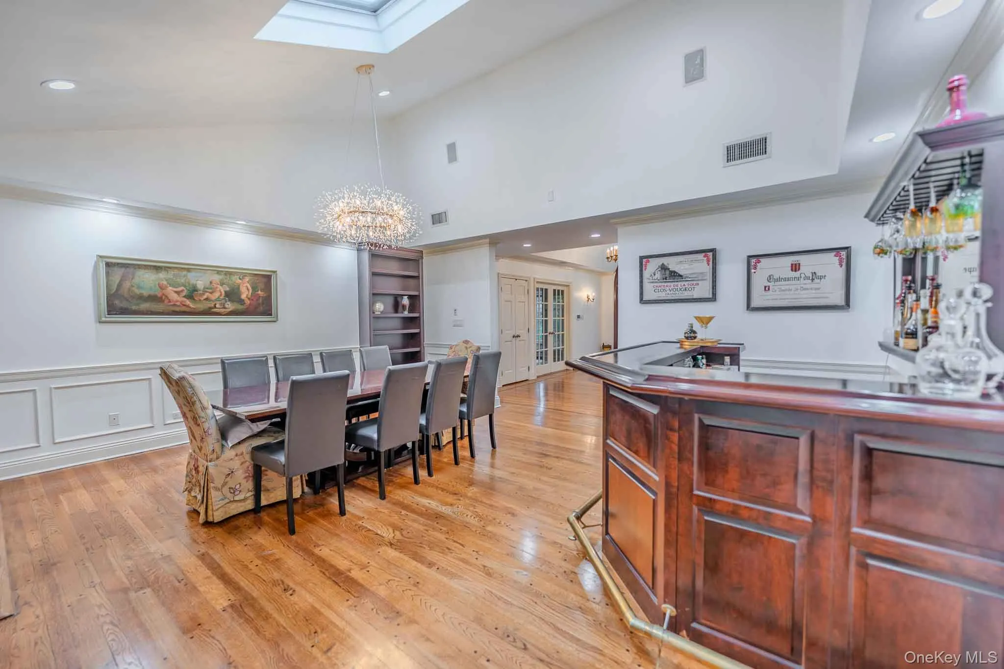 20 Astro Place, Huntington, NY, 5 Bedrooms Bedrooms, 8 Rooms Rooms,5 BathroomsBathrooms,Residential,For Rent,Astro,0,KEY1008825 20 Astro Place, Huntington, NY, 5 Bedrooms Bedrooms, 8 Rooms Rooms,5 BathroomsBathrooms,Residential,For Rent,Astro,0,KEY1008825