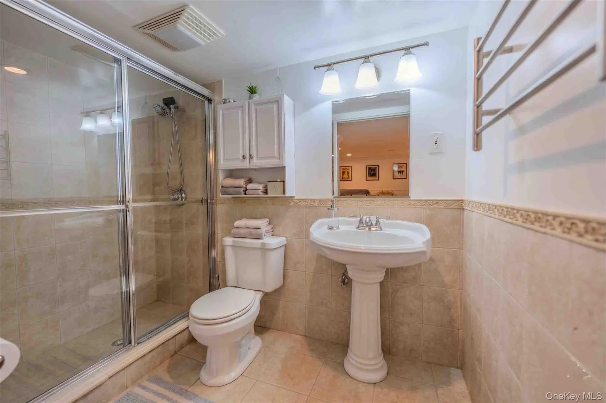 20 Astro Place, Huntington, NY, 5 Bedrooms Bedrooms, 8 Rooms Rooms,5 BathroomsBathrooms,Residential,For Rent,Astro,0,KEY1008825 20 Astro Place, Huntington, NY, 5 Bedrooms Bedrooms, 8 Rooms Rooms,5 BathroomsBathrooms,Residential,For Rent,Astro,0,KEY1008825