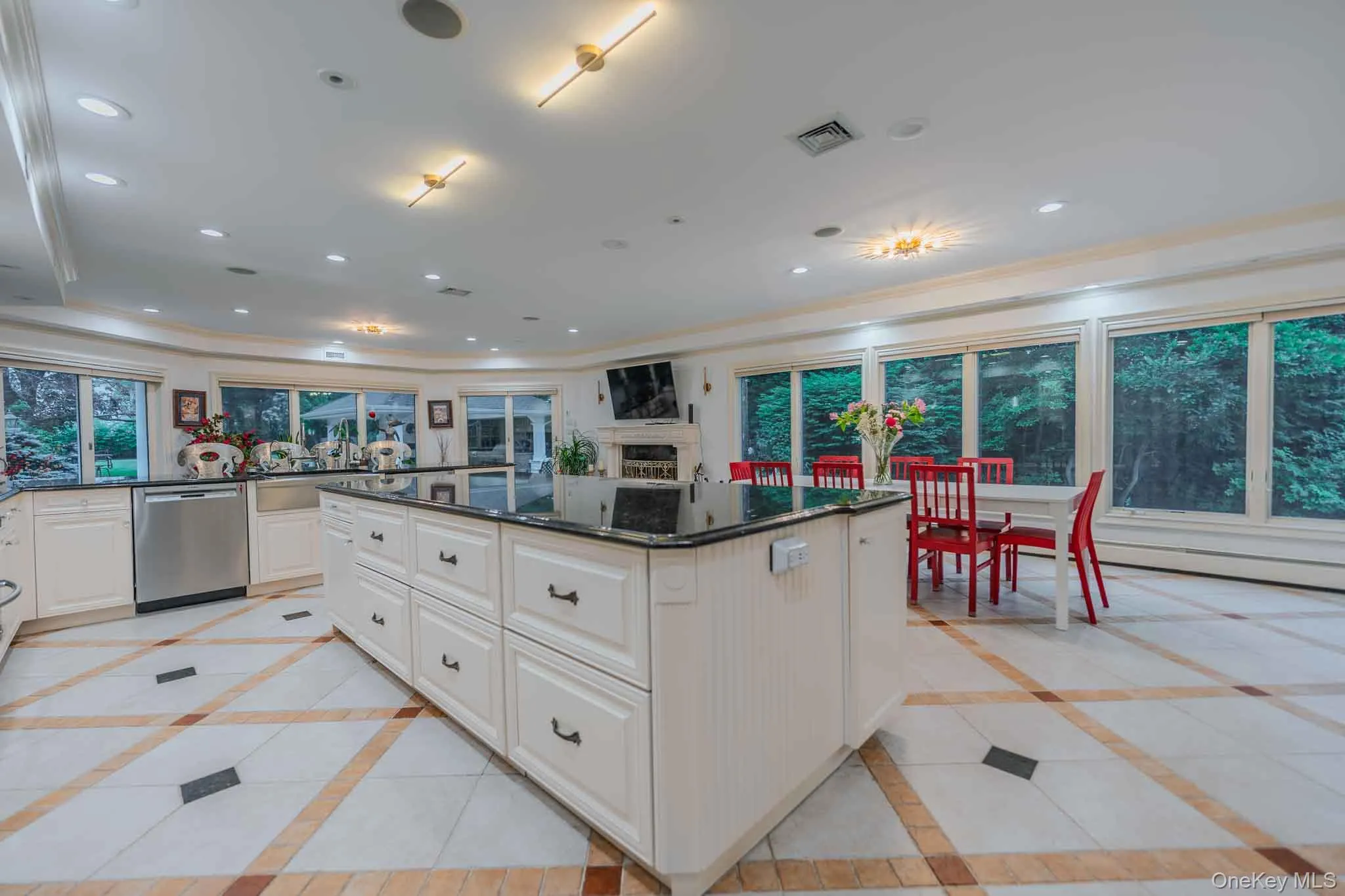 20 Astro Place, Huntington, NY, 5 Bedrooms Bedrooms, 8 Rooms Rooms,5 BathroomsBathrooms,Residential,For Rent,Astro,0,KEY1008825 20 Astro Place, Huntington, NY, 5 Bedrooms Bedrooms, 8 Rooms Rooms,5 BathroomsBathrooms,Residential,For Rent,Astro,0,KEY1008825
