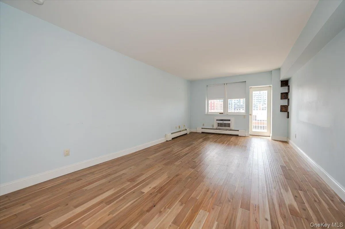 55 Monroe Boulevard, Long Beach, NY, 1 Bedroom Bedrooms, 3 Rooms Rooms,1 BathroomBathrooms,Residential,For Rent,Monroe,0,1008839 55 Monroe Boulevard, Long Beach, NY, 1 Bedroom Bedrooms, 3 Rooms Rooms,1 BathroomBathrooms,Residential,For Rent,Monroe,0,1008839