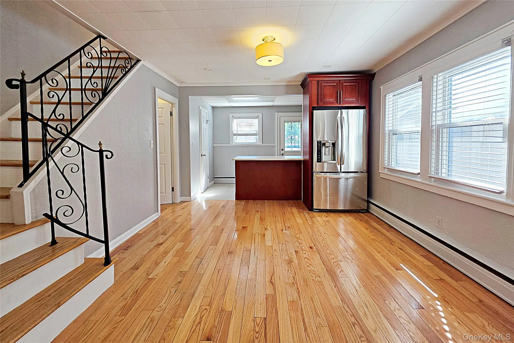 43-14 Marathon Parkway, New York, NY, 3 Bedrooms Bedrooms, 6 Rooms Rooms,1 BathroomBathrooms,Residential,For Rent,Marathon,0,1008845 43-14 Marathon Parkway, New York, NY, 3 Bedrooms Bedrooms, 6 Rooms Rooms,1 BathroomBathrooms,Residential,For Rent,Marathon,0,1008845