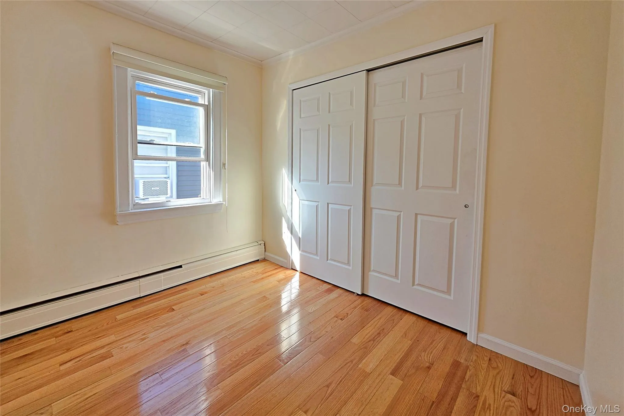 43-14 Marathon Parkway, New York, NY, 3 Bedrooms Bedrooms, 6 Rooms Rooms,1 BathroomBathrooms,Residential,For Rent,Marathon,0,1008845 43-14 Marathon Parkway, New York, NY, 3 Bedrooms Bedrooms, 6 Rooms Rooms,1 BathroomBathrooms,Residential,For Rent,Marathon,0,1008845