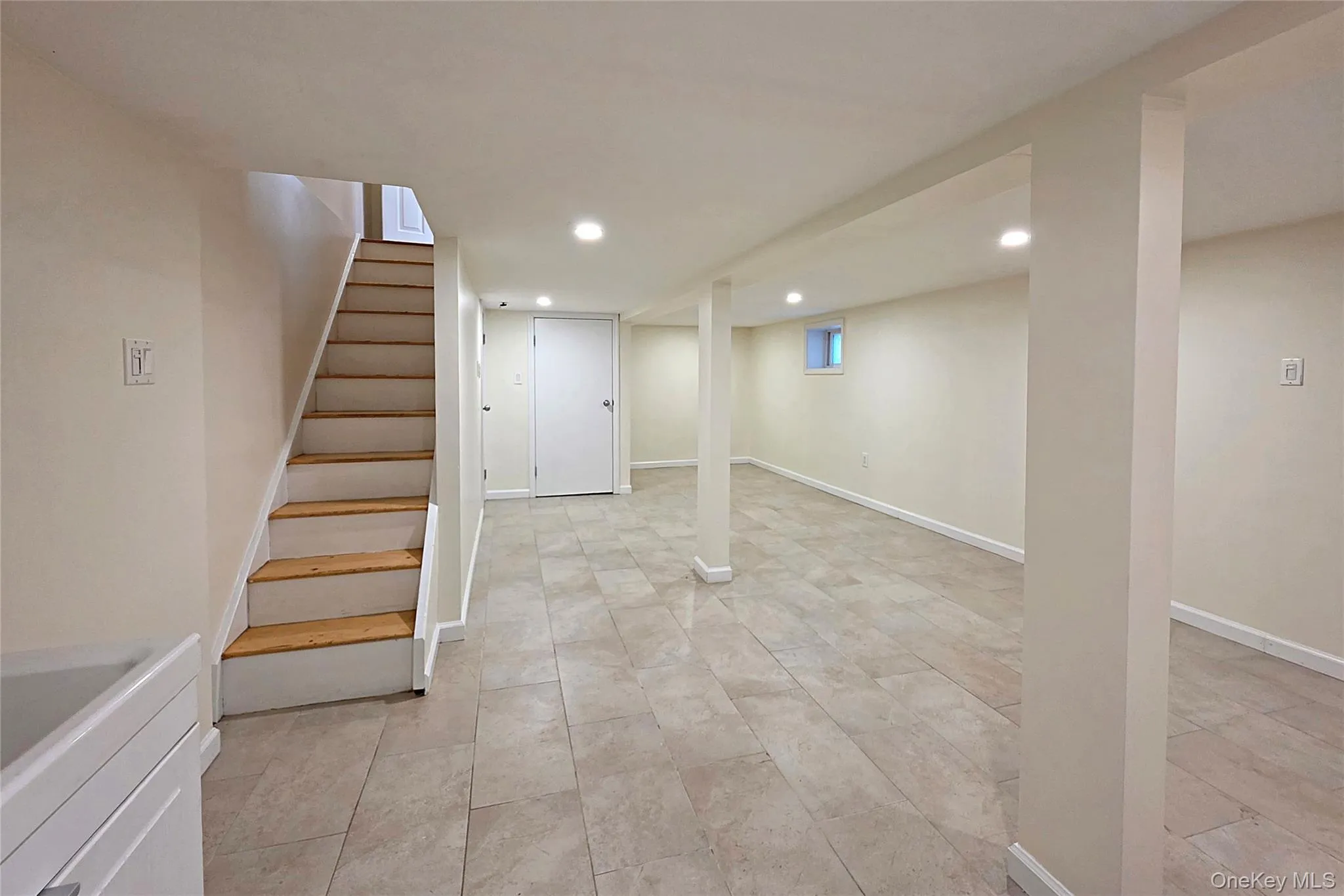 43-14 Marathon Parkway, New York, NY, 3 Bedrooms Bedrooms, 6 Rooms Rooms,1 BathroomBathrooms,Residential,For Rent,Marathon,0,1008845 43-14 Marathon Parkway, New York, NY, 3 Bedrooms Bedrooms, 6 Rooms Rooms,1 BathroomBathrooms,Residential,For Rent,Marathon,0,1008845