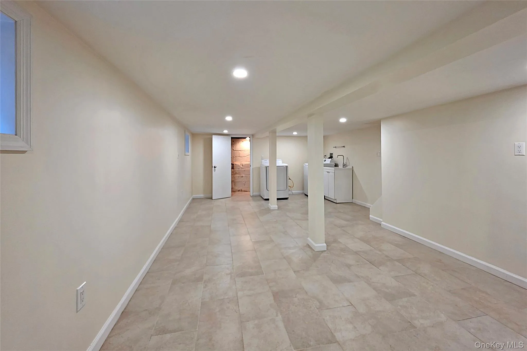 43-14 Marathon Parkway, New York, NY, 3 Bedrooms Bedrooms, 6 Rooms Rooms,1 BathroomBathrooms,Residential,For Rent,Marathon,0,1008845 43-14 Marathon Parkway, New York, NY, 3 Bedrooms Bedrooms, 6 Rooms Rooms,1 BathroomBathrooms,Residential,For Rent,Marathon,0,1008845