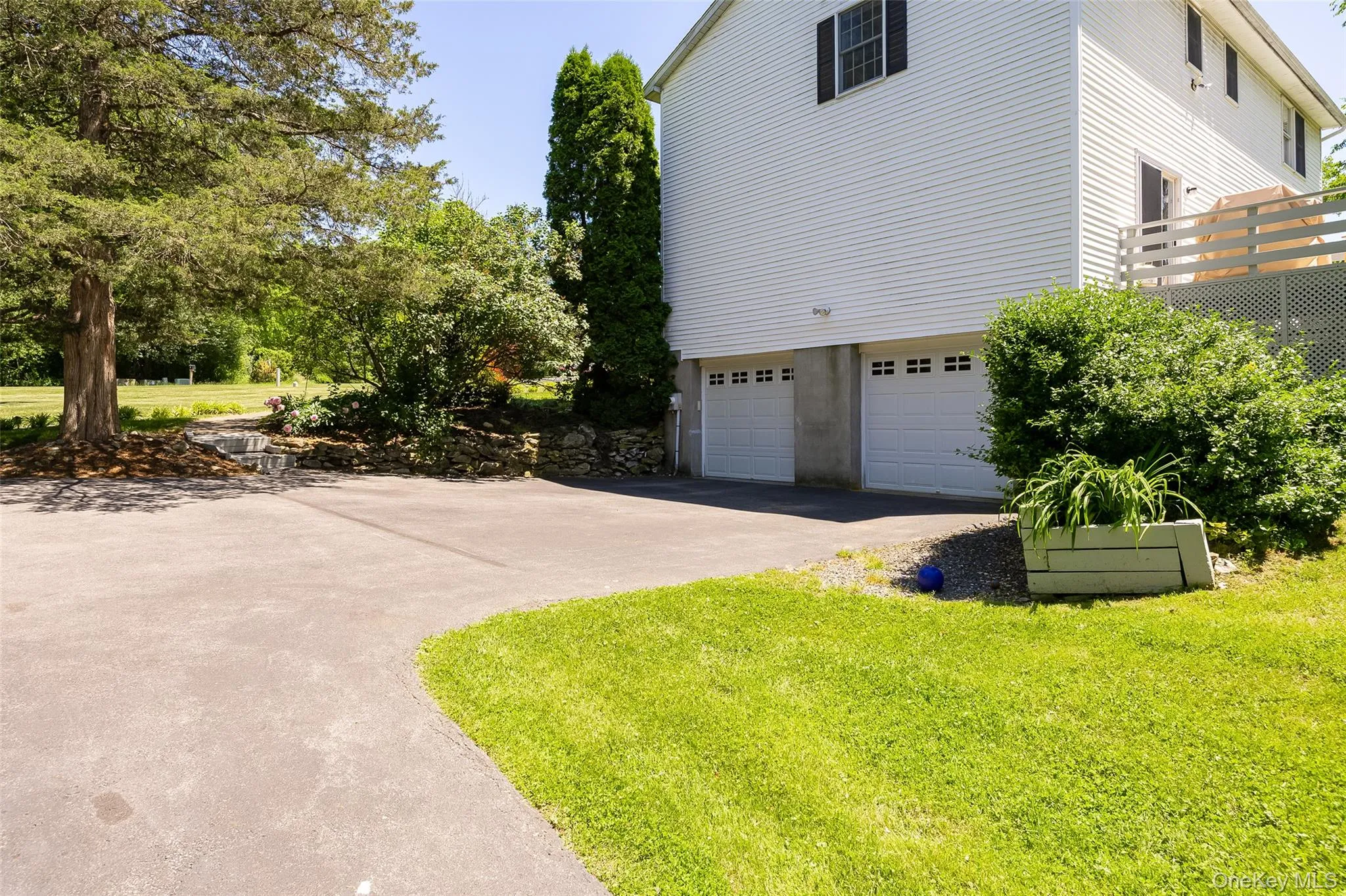 90 Leo Lane, Beekman, NY, 4 Bedrooms Bedrooms, 8 Rooms Rooms,2 BathroomsBathrooms,Residential,For Rent,Leo,0,1008847 90 Leo Lane, Beekman, NY, 4 Bedrooms Bedrooms, 8 Rooms Rooms,2 BathroomsBathrooms,Residential,For Rent,Leo,0,1008847
