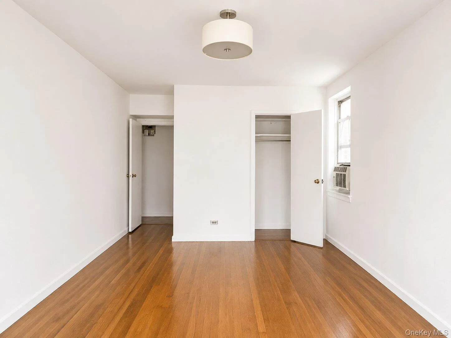 4295 Webster Avenue, New York, NY, 2 Bedrooms Bedrooms, 1 Room Rooms,1 BathroomBathrooms,Residential,For Rent,Webster,0,1008851 4295 Webster Avenue, New York, NY, 2 Bedrooms Bedrooms, 1 Room Rooms,1 BathroomBathrooms,Residential,For Rent,Webster,0,1008851