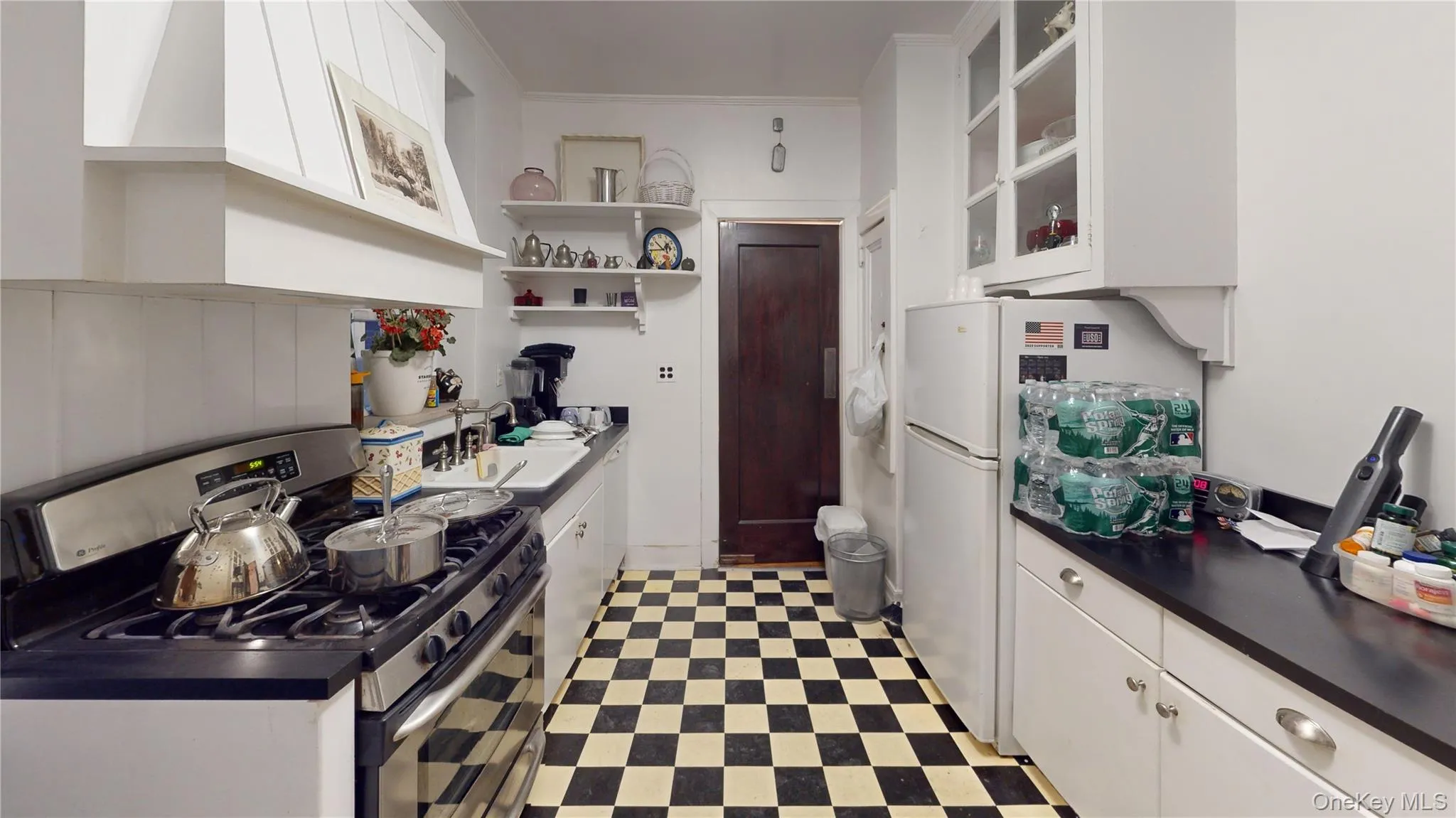 34-37 80th Street, New York, NY, 3 Bedrooms Bedrooms, 6 Rooms Rooms,2 BathroomsBathrooms,Residential,For Rent,80th,0,1008853 34-37 80th Street, New York, NY, 3 Bedrooms Bedrooms, 6 Rooms Rooms,2 BathroomsBathrooms,Residential,For Rent,80th,0,1008853