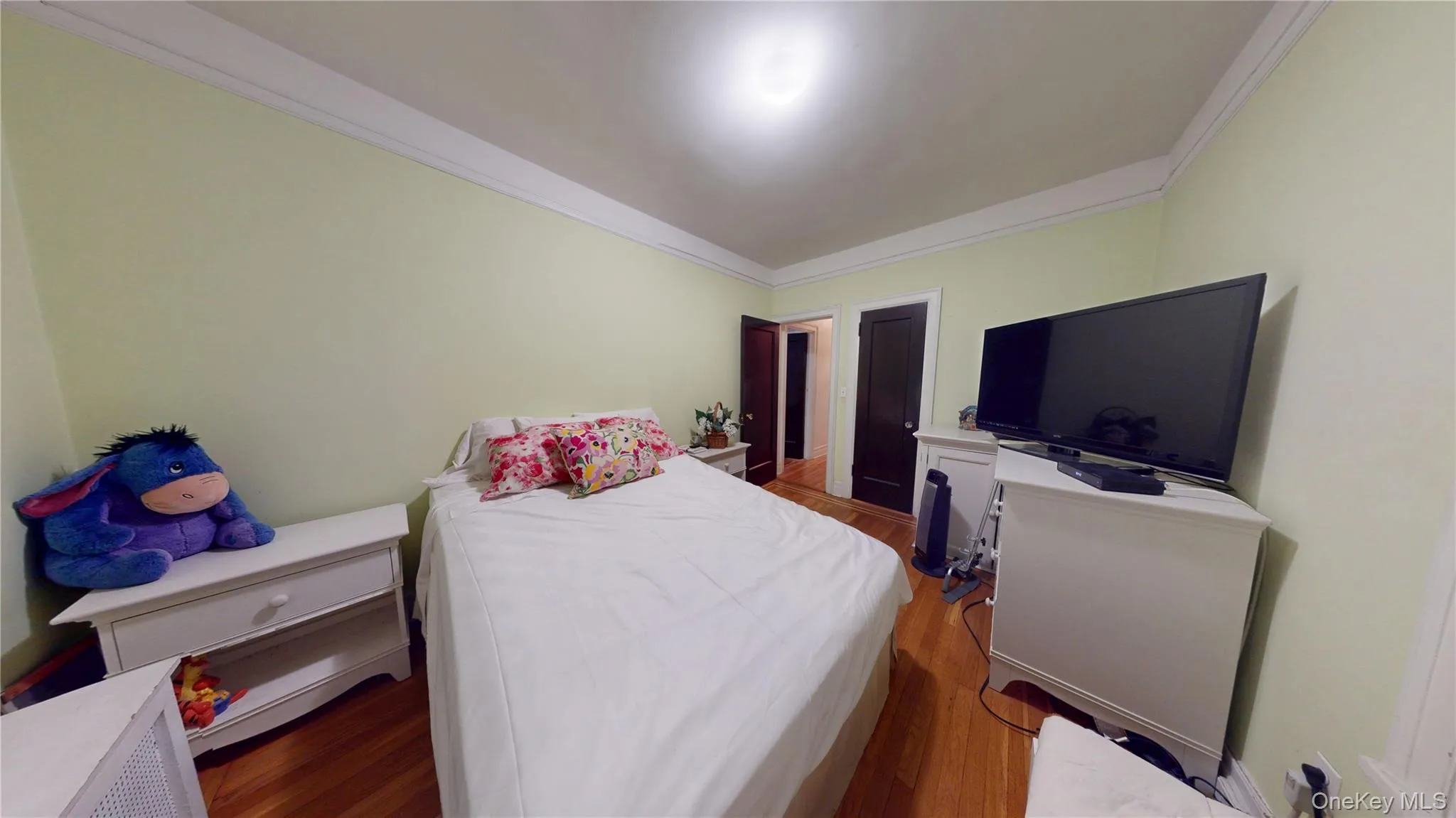 34-37 80th Street, New York, NY, 3 Bedrooms Bedrooms, 6 Rooms Rooms,2 BathroomsBathrooms,Residential,For Rent,80th,0,1008853 34-37 80th Street, New York, NY, 3 Bedrooms Bedrooms, 6 Rooms Rooms,2 BathroomsBathrooms,Residential,For Rent,80th,0,1008853