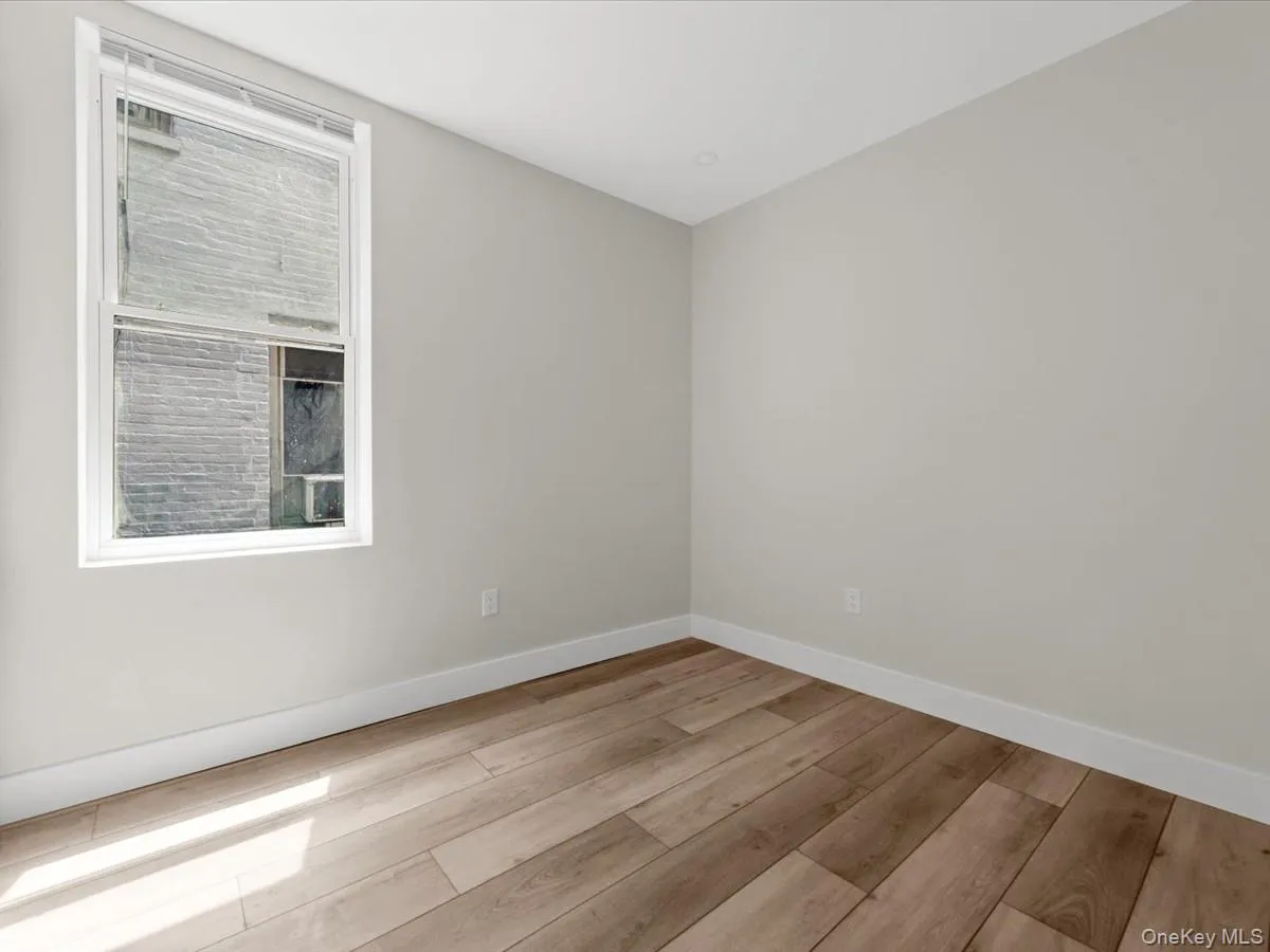 910 226th Street, New York, NY, 3 Bedrooms Bedrooms, 5 Rooms Rooms,2 BathroomsBathrooms,Residential Lease,For Rent,226th,0,KEY1008855 910 226th Street, New York, NY, 3 Bedrooms Bedrooms, 5 Rooms Rooms,2 BathroomsBathrooms,Residential Lease,For Rent,226th,0,KEY1008855
