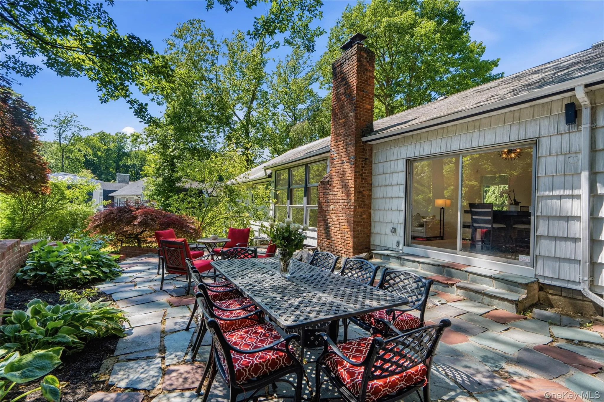 155 Birch Drive, North Hempstead, NY, 4 Bedrooms Bedrooms, 9 Rooms Rooms,3 BathroomsBathrooms,Residential,For Rent,Birch,0,1008858 155 Birch Drive, North Hempstead, NY, 4 Bedrooms Bedrooms, 9 Rooms Rooms,3 BathroomsBathrooms,Residential,For Rent,Birch,0,1008858