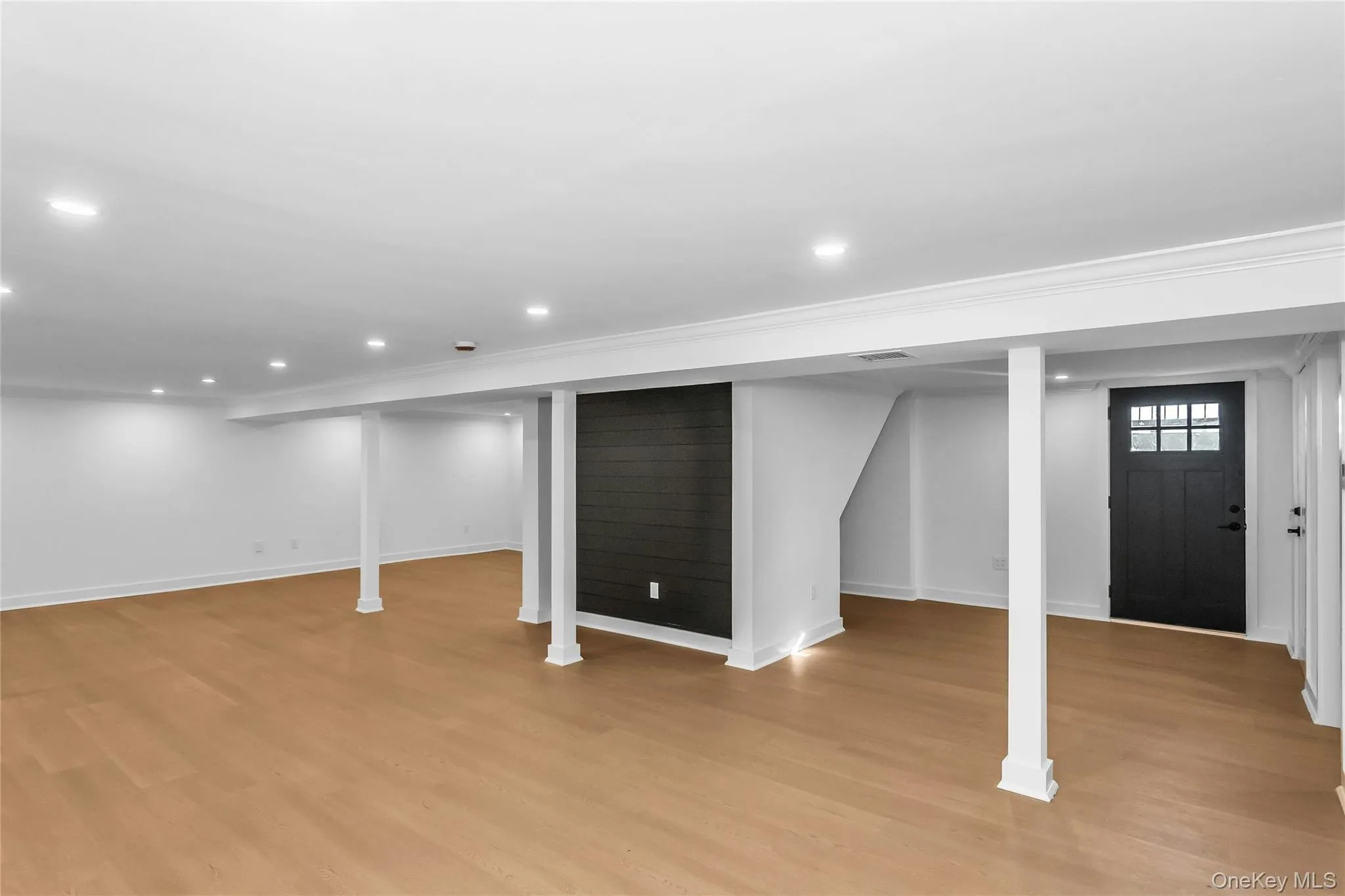 8 Allison Drive, Oyster Bay, NY, 5 Bedrooms Bedrooms, 9 Rooms Rooms,5 BathroomsBathrooms,Residential,For Rent,Allison,0,1008869 8 Allison Drive, Oyster Bay, NY, 5 Bedrooms Bedrooms, 9 Rooms Rooms,5 BathroomsBathrooms,Residential,For Rent,Allison,0,1008869