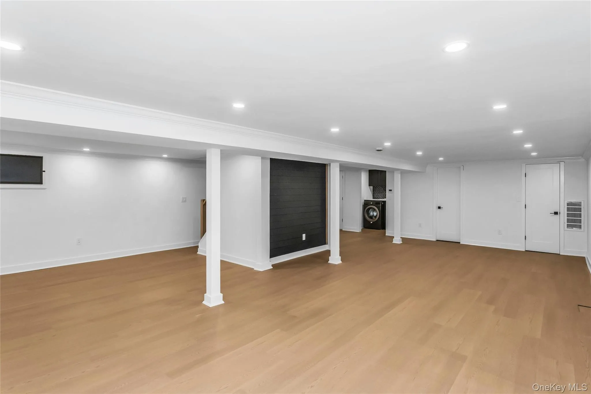 8 Allison Drive, Oyster Bay, NY, 5 Bedrooms Bedrooms, 9 Rooms Rooms,5 BathroomsBathrooms,Residential,For Rent,Allison,0,1008869 8 Allison Drive, Oyster Bay, NY, 5 Bedrooms Bedrooms, 9 Rooms Rooms,5 BathroomsBathrooms,Residential,For Rent,Allison,0,1008869