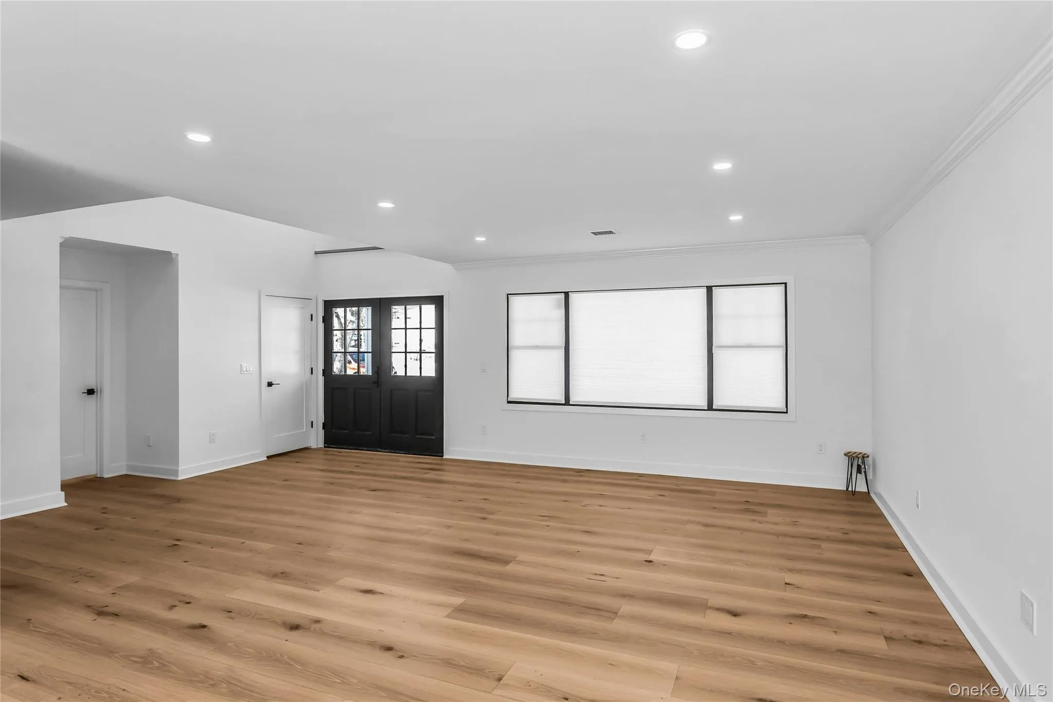 8 Allison Drive, Oyster Bay, NY, 5 Bedrooms Bedrooms, 9 Rooms Rooms,5 BathroomsBathrooms,Residential,For Rent,Allison,0,1008869 8 Allison Drive, Oyster Bay, NY, 5 Bedrooms Bedrooms, 9 Rooms Rooms,5 BathroomsBathrooms,Residential,For Rent,Allison,0,1008869