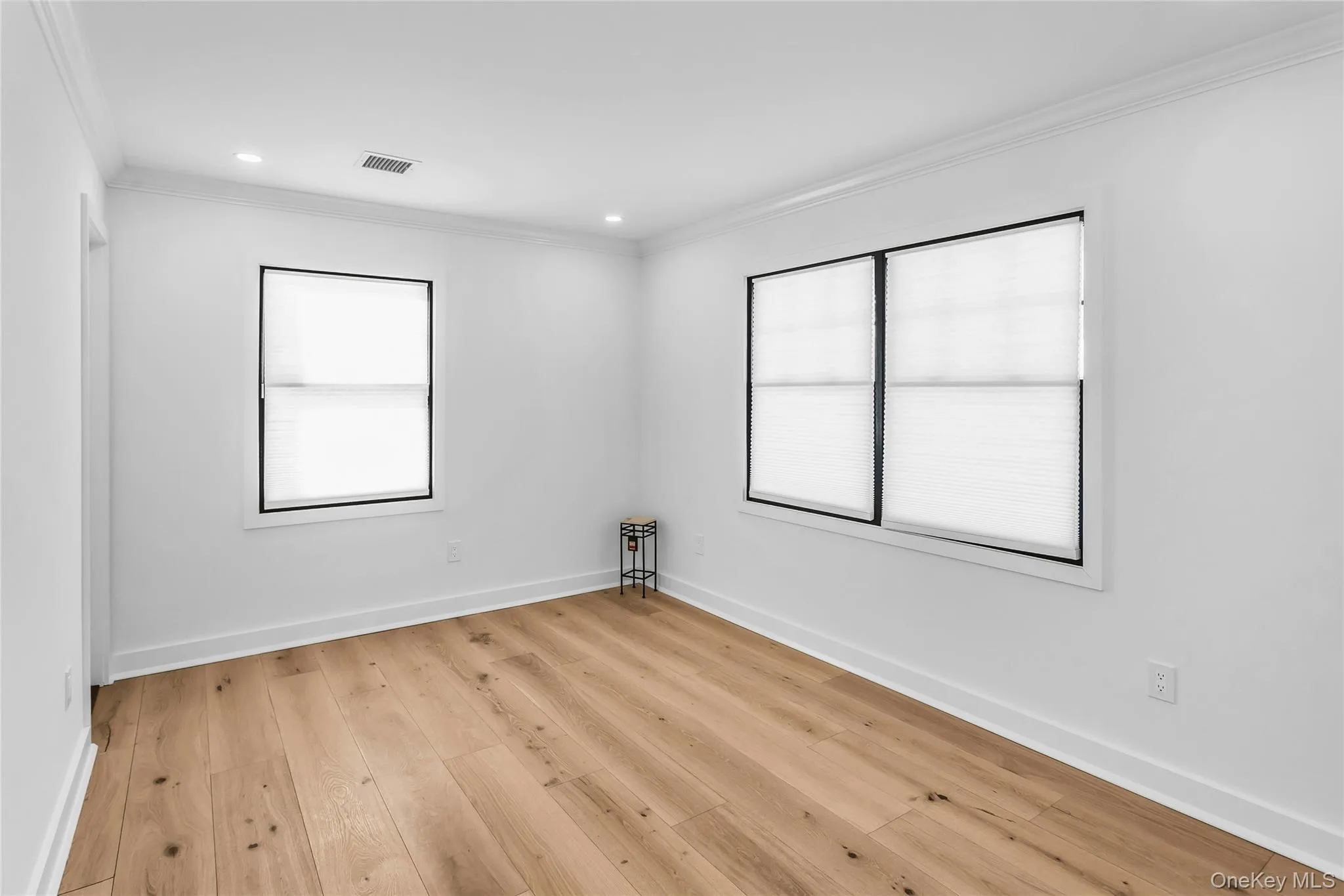 8 Allison Drive, Oyster Bay, NY, 5 Bedrooms Bedrooms, 9 Rooms Rooms,5 BathroomsBathrooms,Residential,For Rent,Allison,0,1008869 8 Allison Drive, Oyster Bay, NY, 5 Bedrooms Bedrooms, 9 Rooms Rooms,5 BathroomsBathrooms,Residential,For Rent,Allison,0,1008869