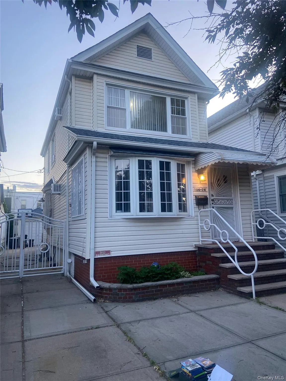 104-74 110th Street, New York, NY, 3 Bedrooms Bedrooms, 7 Rooms Rooms,1 BathroomBathrooms,Residential,For Rent,110th,0,1008872 104-74 110th Street, New York, NY, 3 Bedrooms Bedrooms, 7 Rooms Rooms,1 BathroomBathrooms,Residential,For Rent,110th,0,1008872