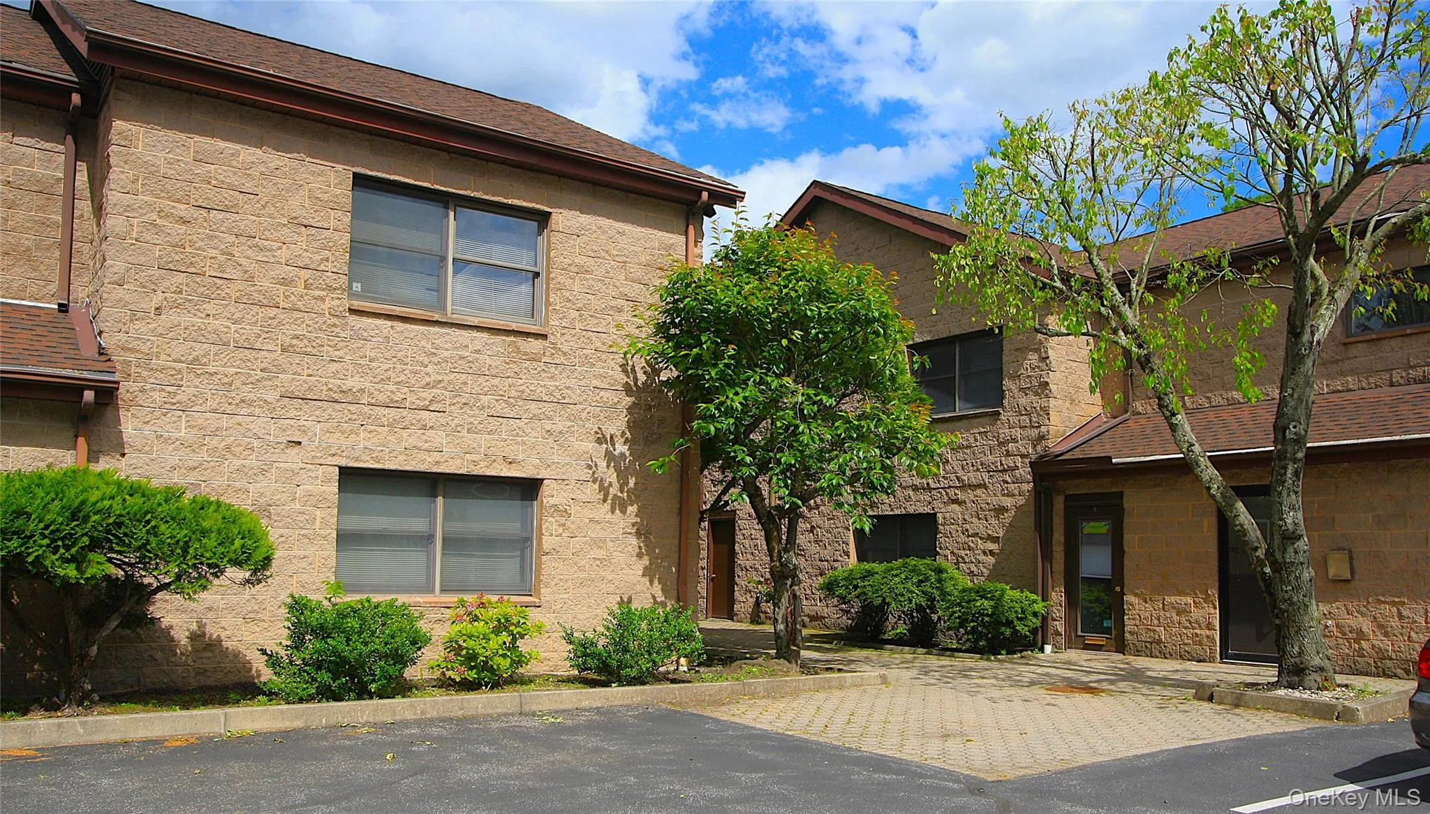 With beautiful, well maintained trees and plantings lining the entrance, this is a pleasant place to come home to after a long day. With beautiful, well maintained trees and plantings lining the entrance, this is a pleasant place to come home to after a long day.
