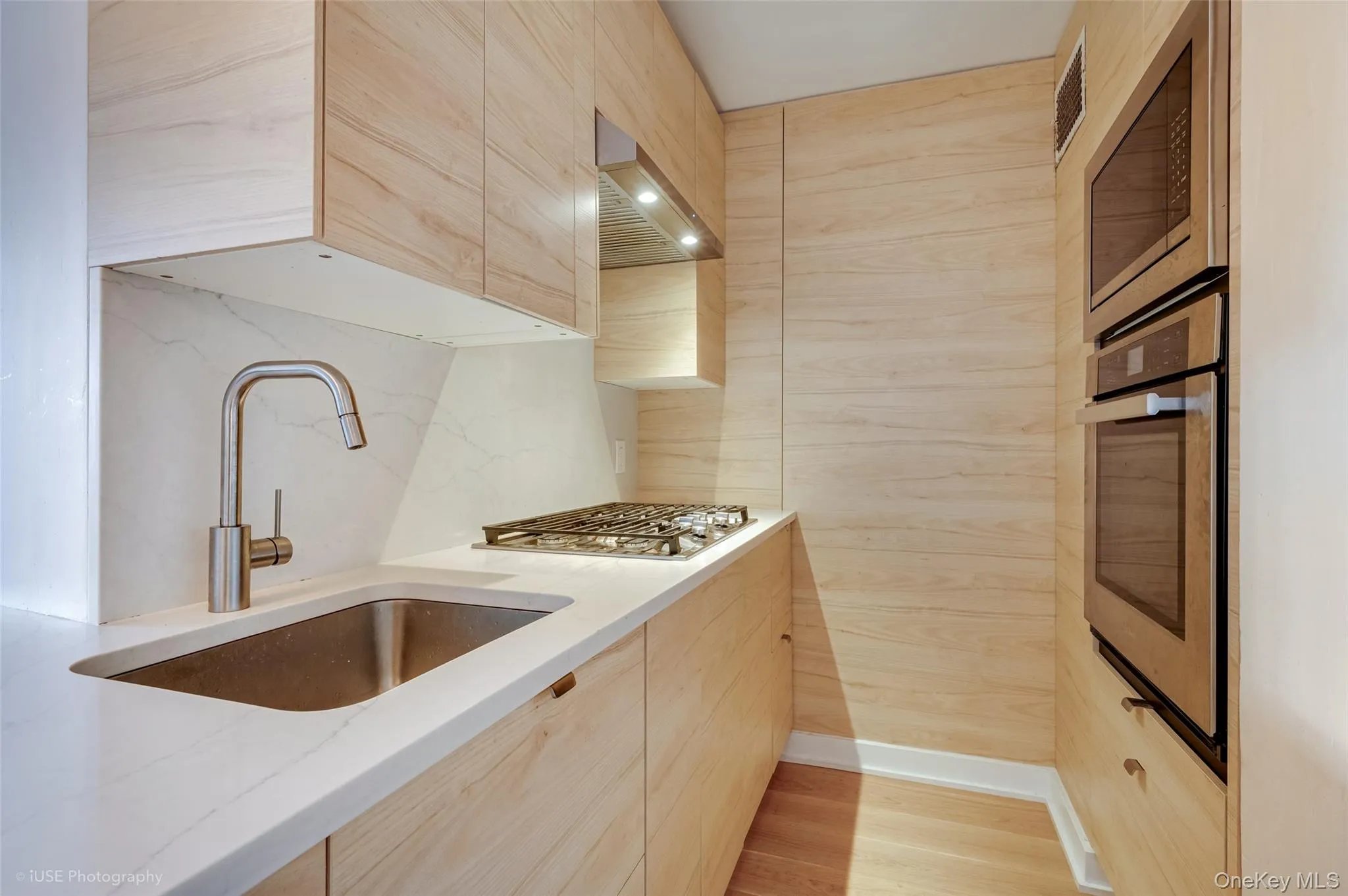 52 39th Drive, New York, NY, 1 Bedroom Bedrooms, 3 Rooms Rooms,1 BathroomBathrooms,Residential,For Rent,39th,0,1008879 52 39th Drive, New York, NY, 1 Bedroom Bedrooms, 3 Rooms Rooms,1 BathroomBathrooms,Residential,For Rent,39th,0,1008879