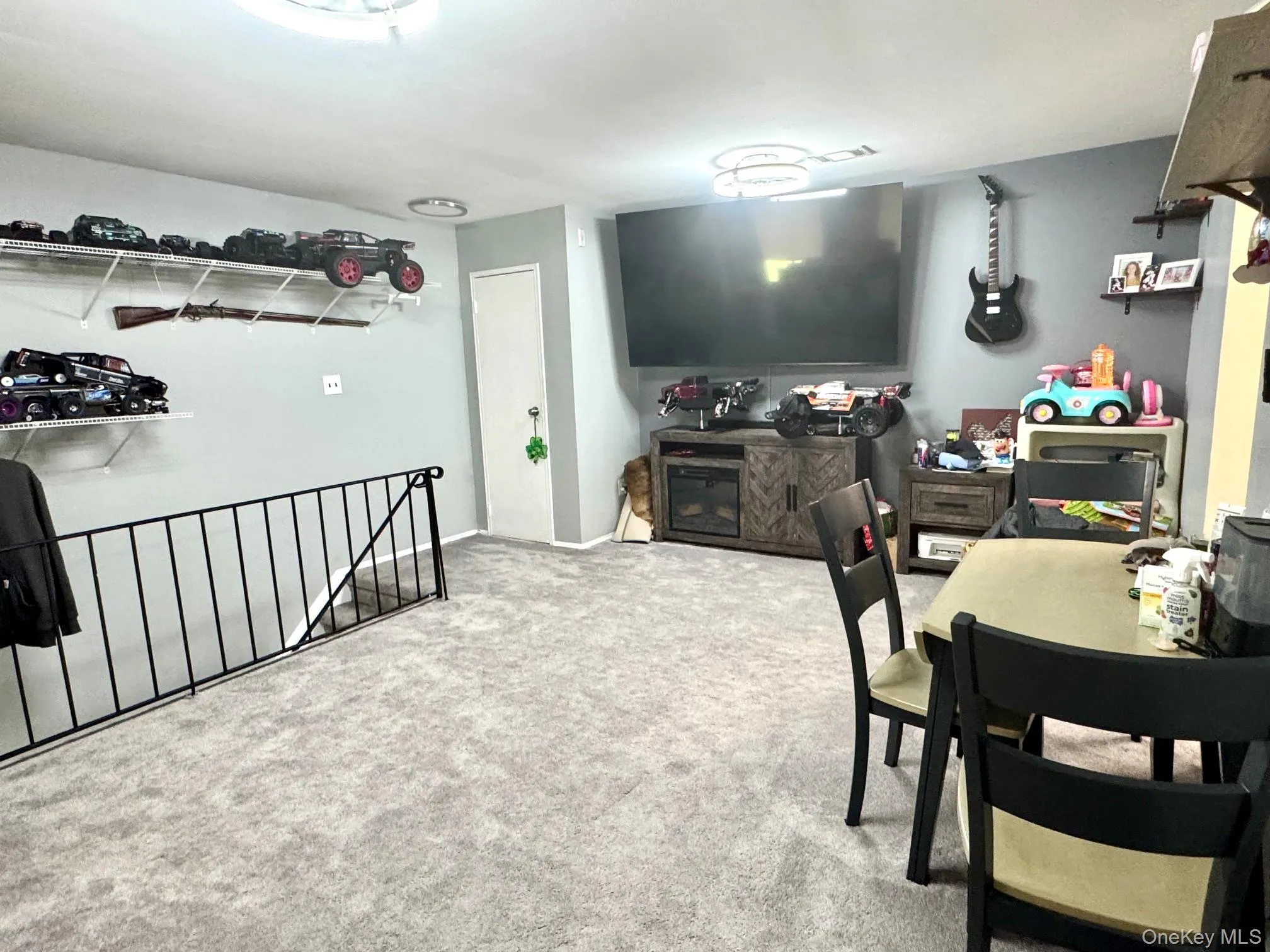 18 Navajo Court, Brookhaven, NY, 1 Bedroom Bedrooms, 3 Rooms Rooms,1 BathroomBathrooms,Residential,For Rent,Navajo,0,1008885 18 Navajo Court, Brookhaven, NY, 1 Bedroom Bedrooms, 3 Rooms Rooms,1 BathroomBathrooms,Residential,For Rent,Navajo,0,1008885