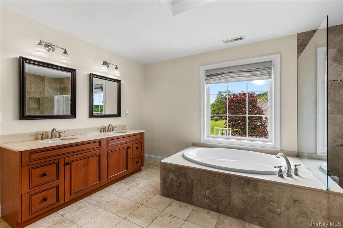 8 Shailin Lane, Southeast, NY, 4 Bedrooms Bedrooms, 10 Rooms Rooms,2 BathroomsBathrooms,Residential,For Rent,Shailin,0,1008888 8 Shailin Lane, Southeast, NY, 4 Bedrooms Bedrooms, 10 Rooms Rooms,2 BathroomsBathrooms,Residential,For Rent,Shailin,0,1008888