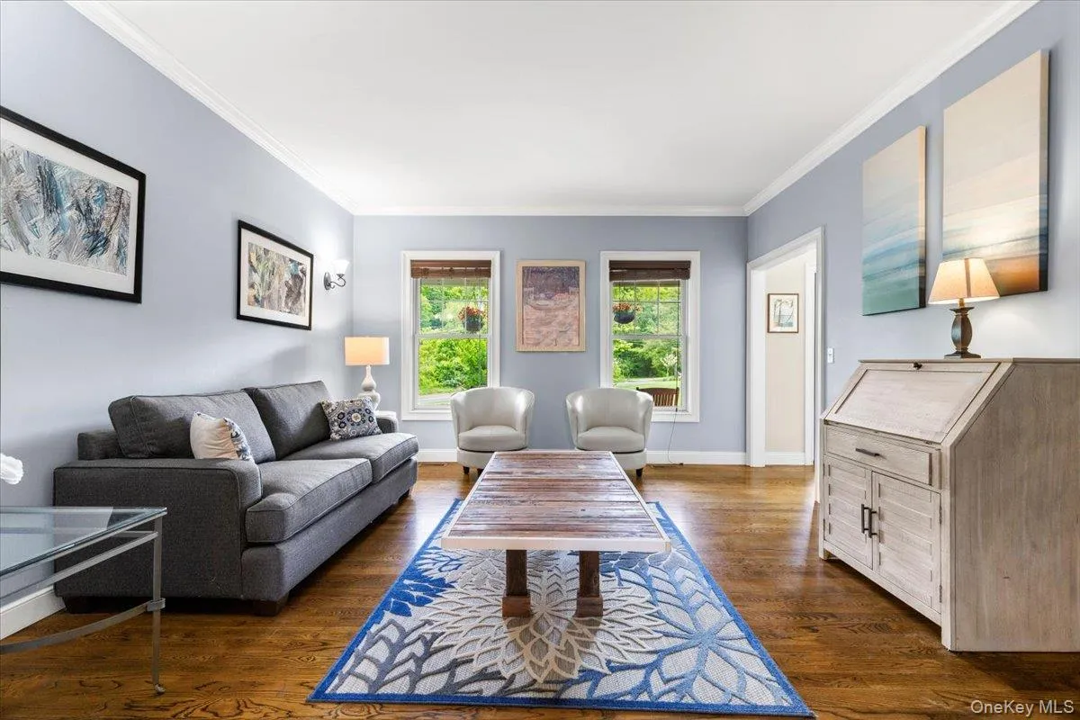 8 Shailin Lane, Southeast, NY, 4 Bedrooms Bedrooms, 10 Rooms Rooms,2 BathroomsBathrooms,Residential,For Rent,Shailin,0,1008888 8 Shailin Lane, Southeast, NY, 4 Bedrooms Bedrooms, 10 Rooms Rooms,2 BathroomsBathrooms,Residential,For Rent,Shailin,0,1008888